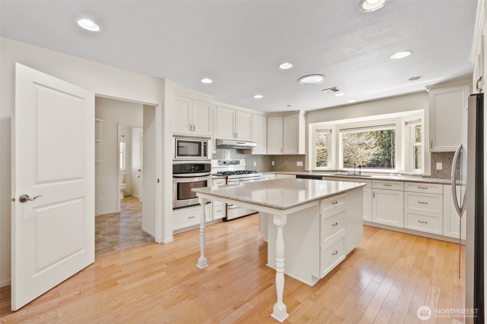 Port Angeles, Washington, 98362, United States, 6 Bedrooms Bedrooms, ,2 BathroomsBathrooms,Residential,For Sale,1791585