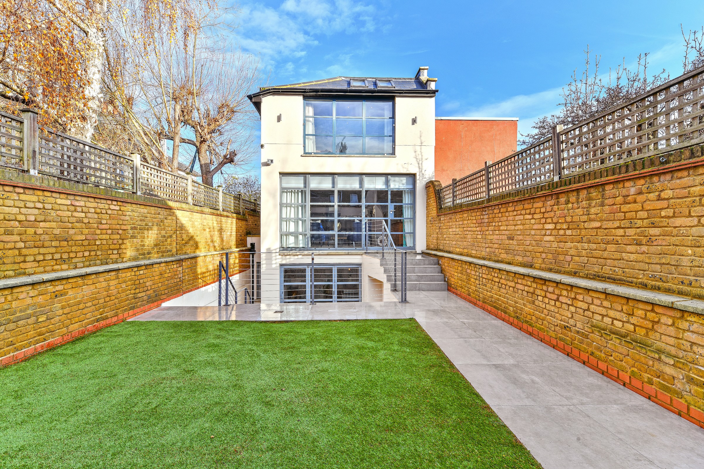 Contemporary Design-Led Living in Bellevue Village 