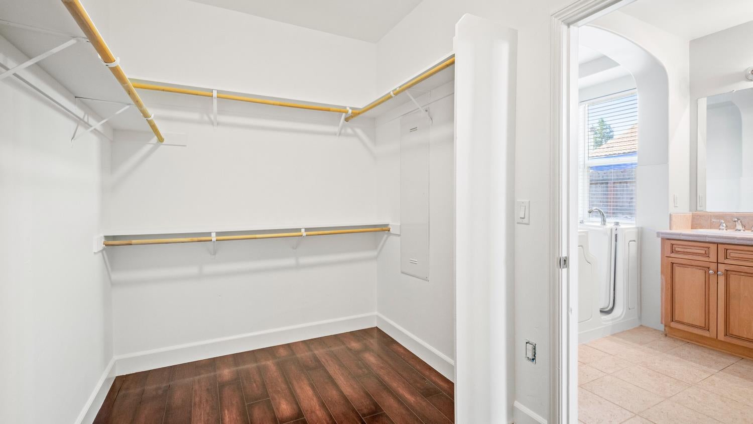 Sacramento, California, 95835, United States, 3 Bedrooms Bedrooms, ,3 BathroomsBathrooms,Residential,For Sale,1970680