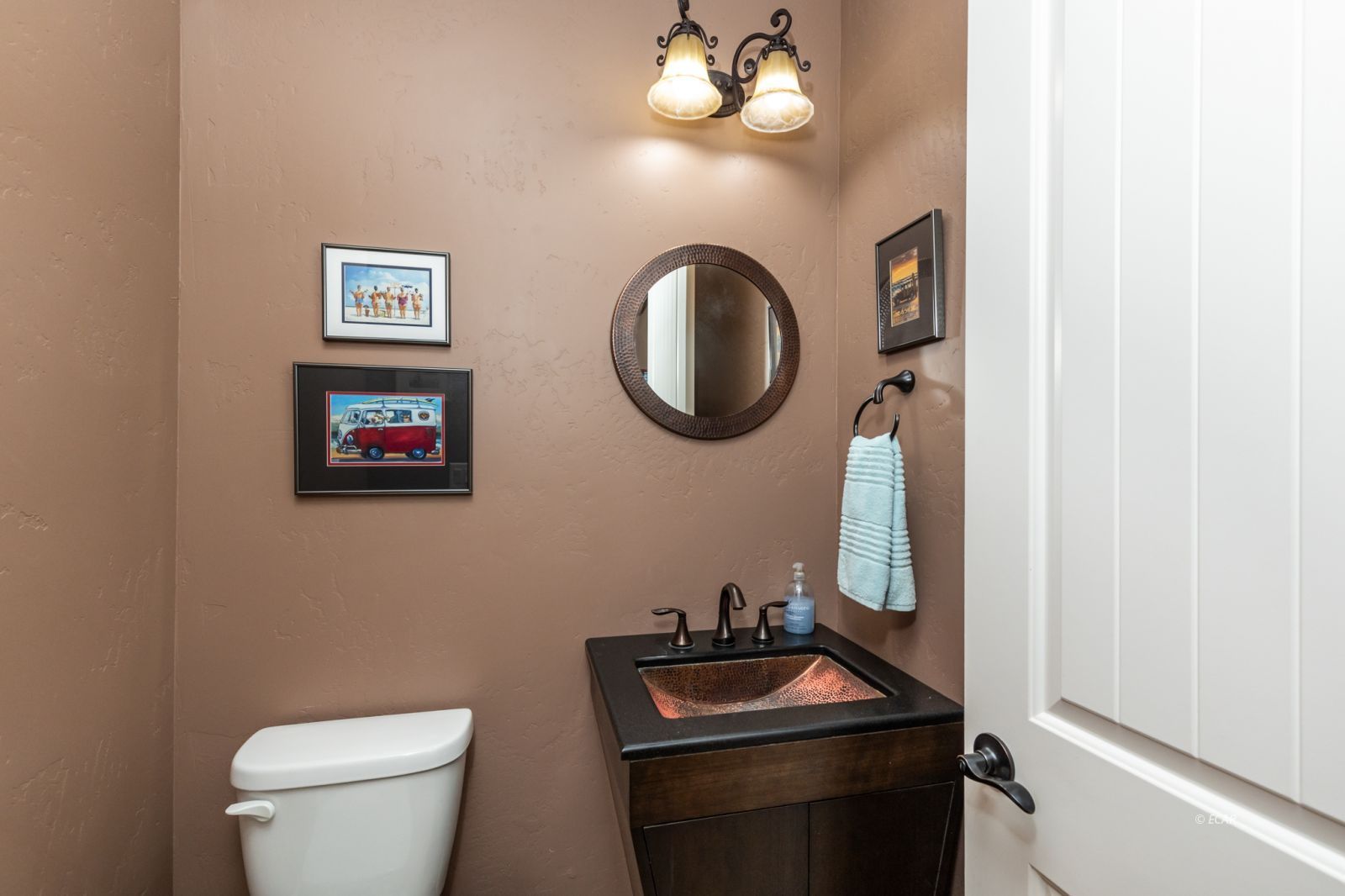 Elko, Nevada, 89801, United States, 3 Bedrooms Bedrooms, ,3 BathroomsBathrooms,Residential,For Sale,1696965