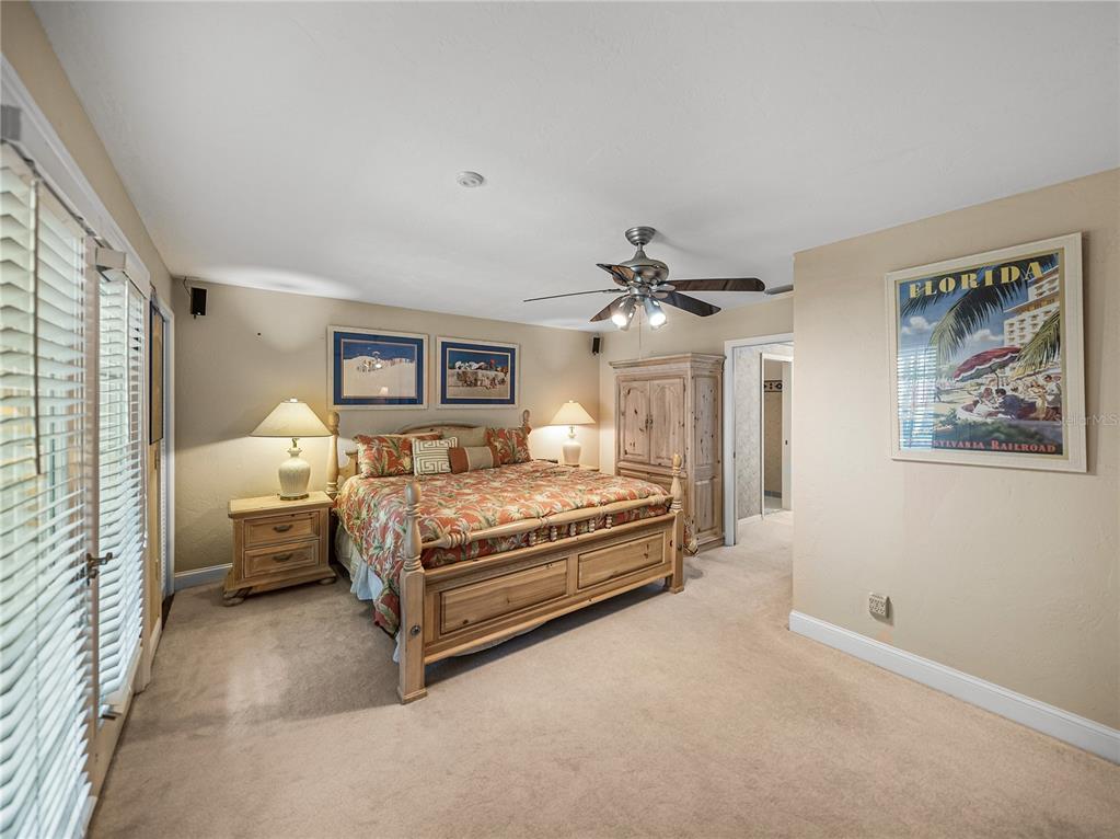 Winter Haven, Florida, 33884, United States, 3 Bedrooms Bedrooms, ,4 BathroomsBathrooms,Residential,For Sale,1895737