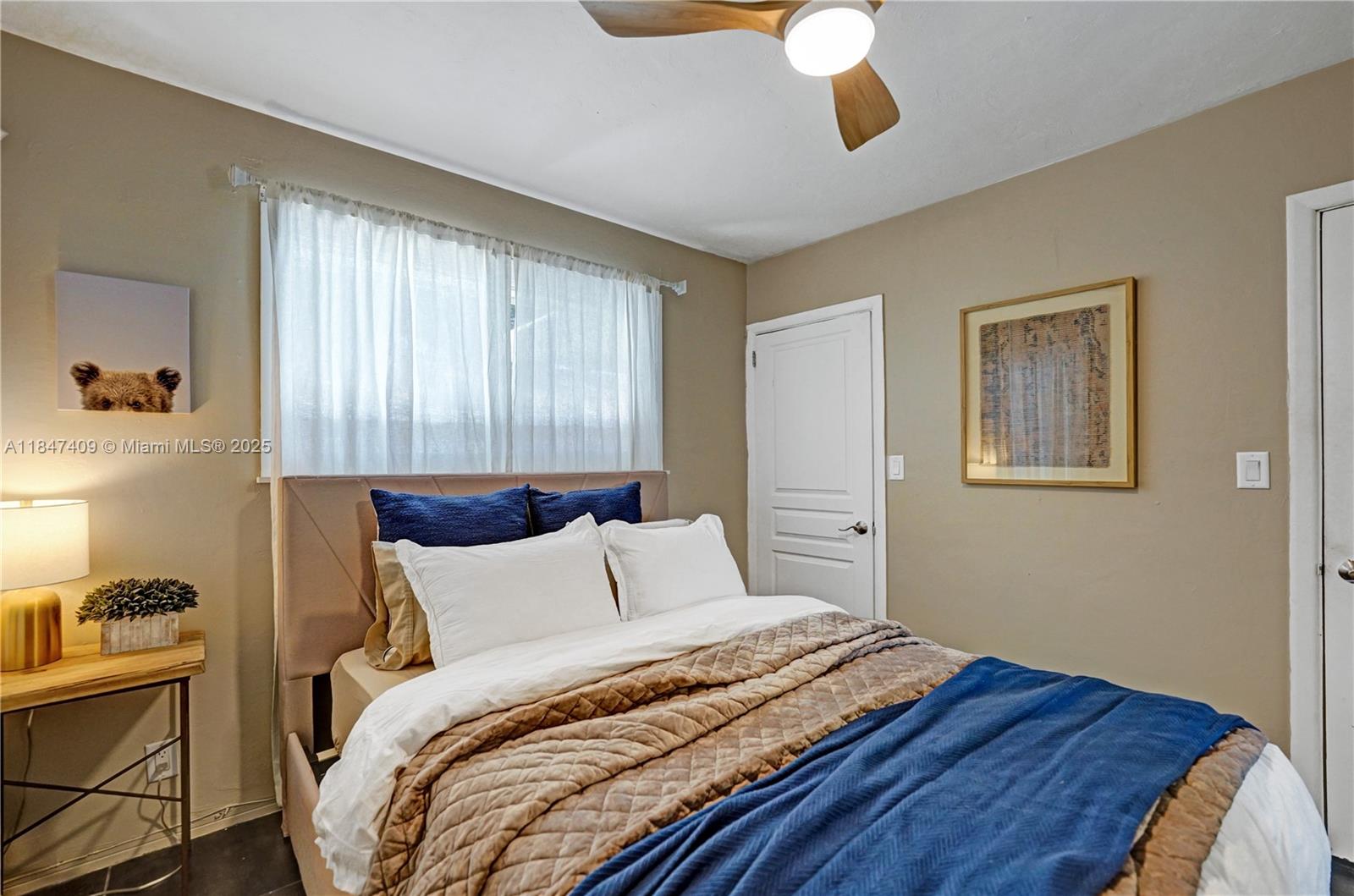 Fort Lauderdale, Florida, 33304, United States, 3 Bedrooms Bedrooms, ,2 BathroomsBathrooms,Residential,For Sale,1901342