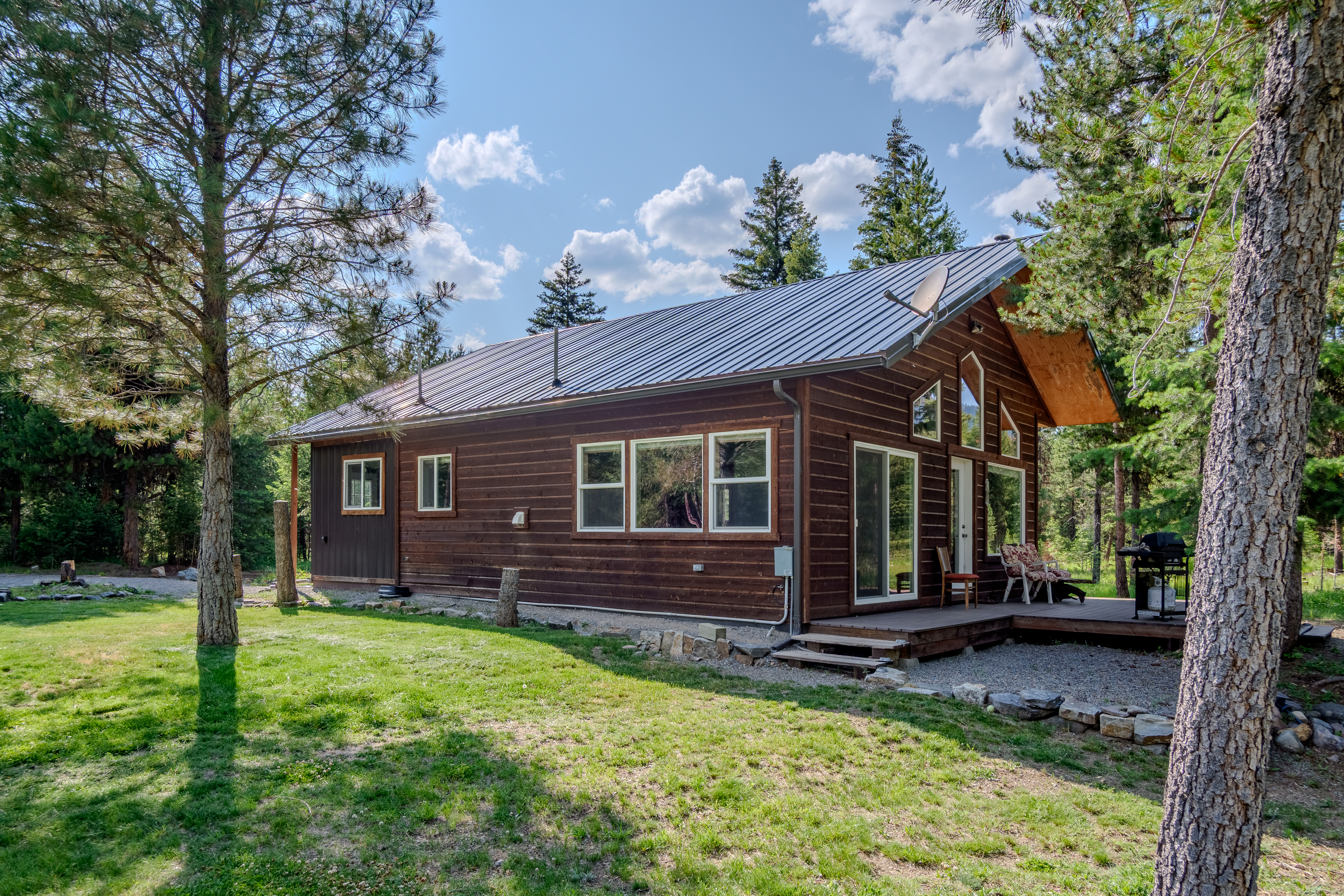 Libby, Montana, 59923, United States, 2 Bedrooms Bedrooms, ,1 BathroomBathrooms,Residential,For Sale,1882084