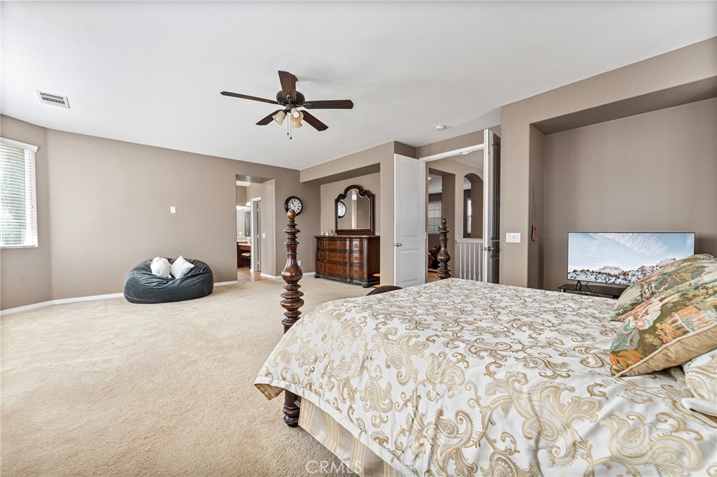 Eastvale, California, 92880, United States, 5 Bedrooms Bedrooms, ,3 BathroomsBathrooms,Residential,For Sale,1930903