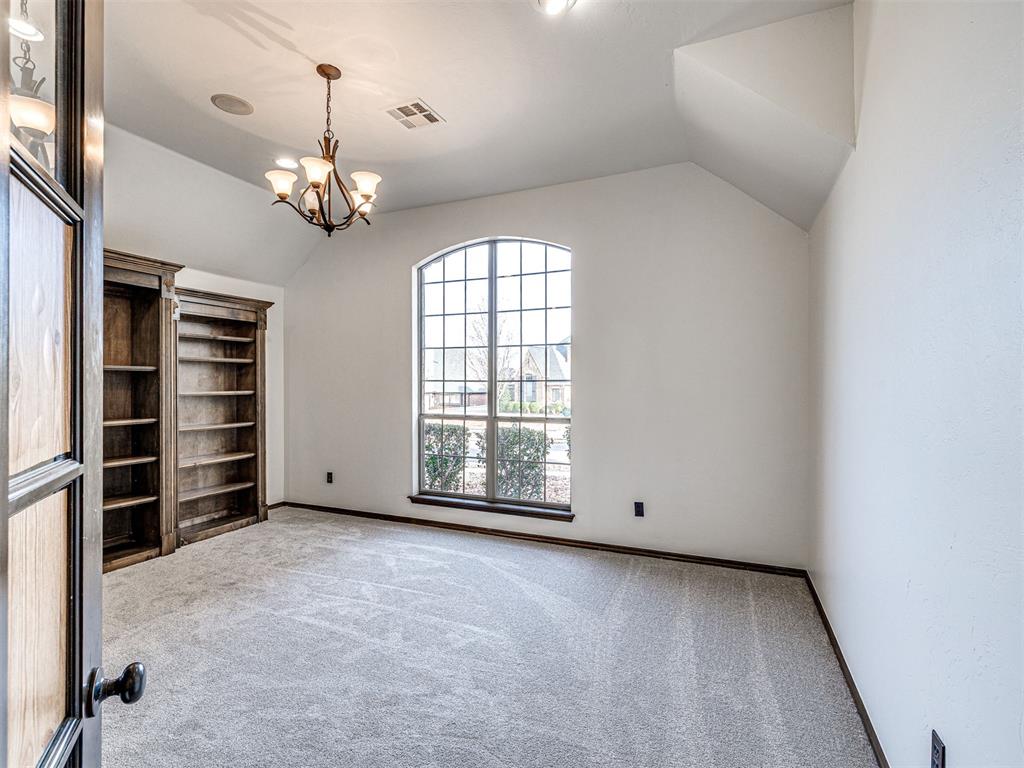 Edmond, Oklahoma, 73012, United States, 4 Bedrooms Bedrooms, ,3 BathroomsBathrooms,Residential,For Sale,1996470