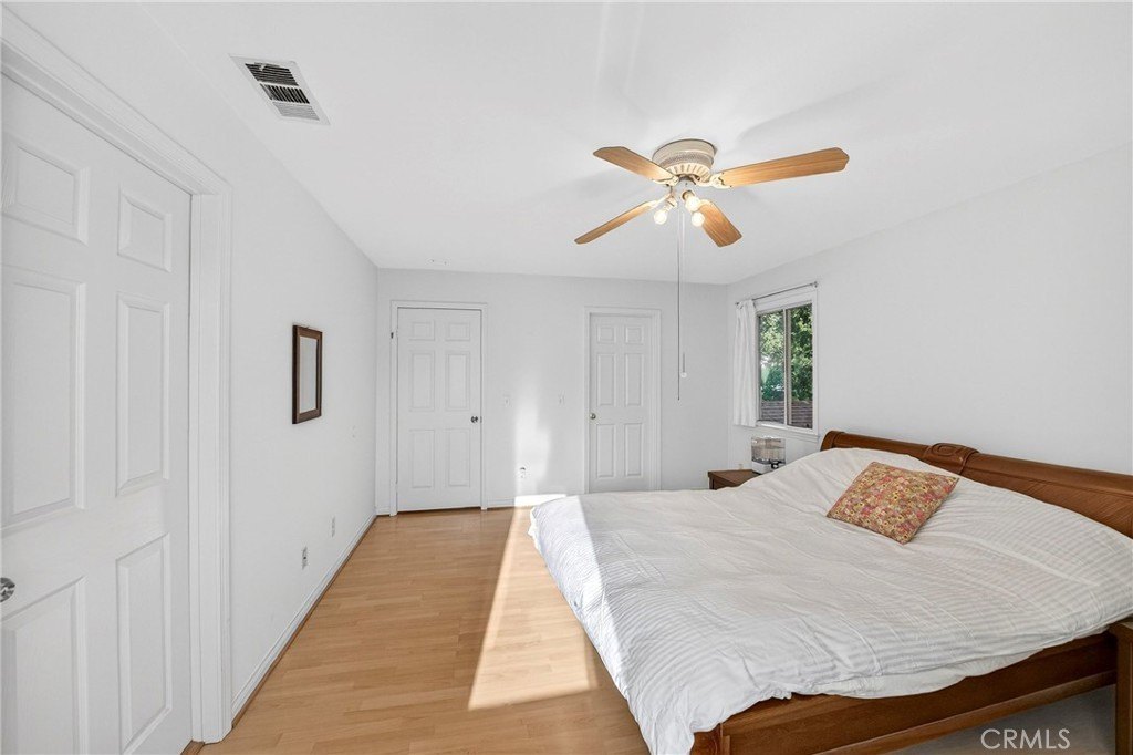 La Crescenta, California, 91214, United States, 4 Bedrooms Bedrooms, ,3 BathroomsBathrooms,Residential,For Sale,1997166