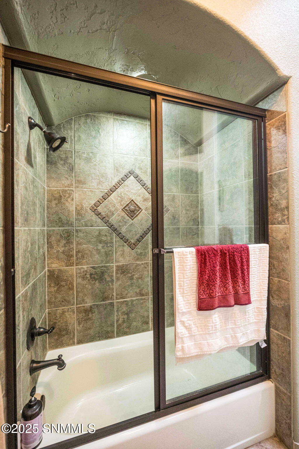 Las Cruces, New Mexico, 88011, United States, 4 Bedrooms Bedrooms, ,5 BathroomsBathrooms,Residential,For Sale,1709663