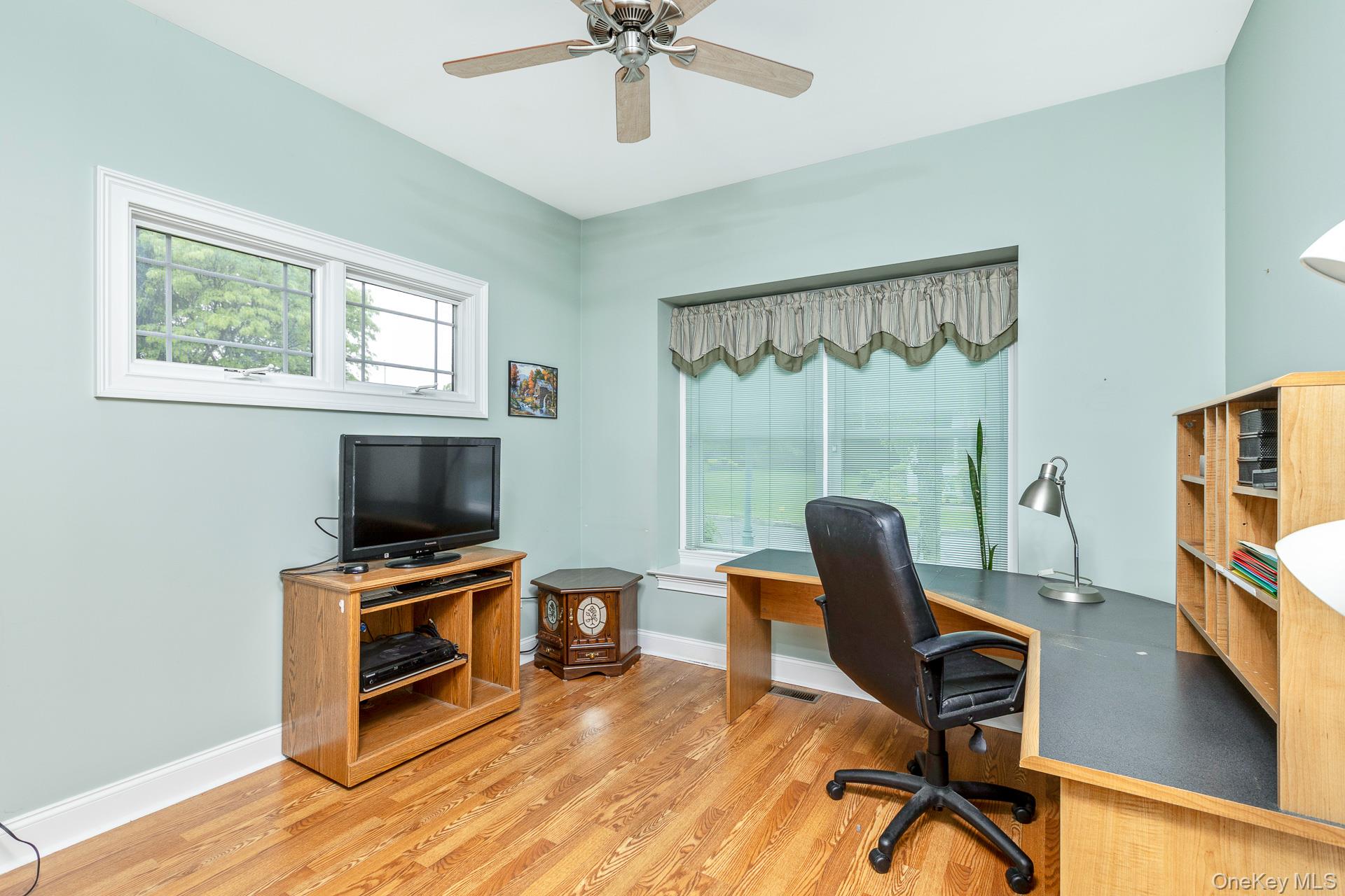  45 Oak Run, Stony Brook, NY, 11790 - 物件實景