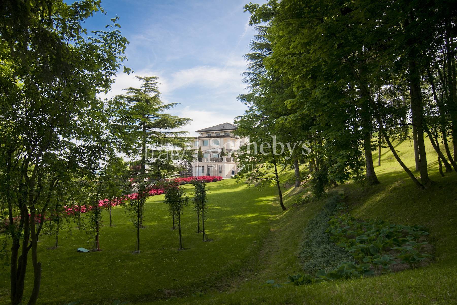  Elegant Hilltop Estate with Private Spa in Oltrepò Pavese - 物件實景