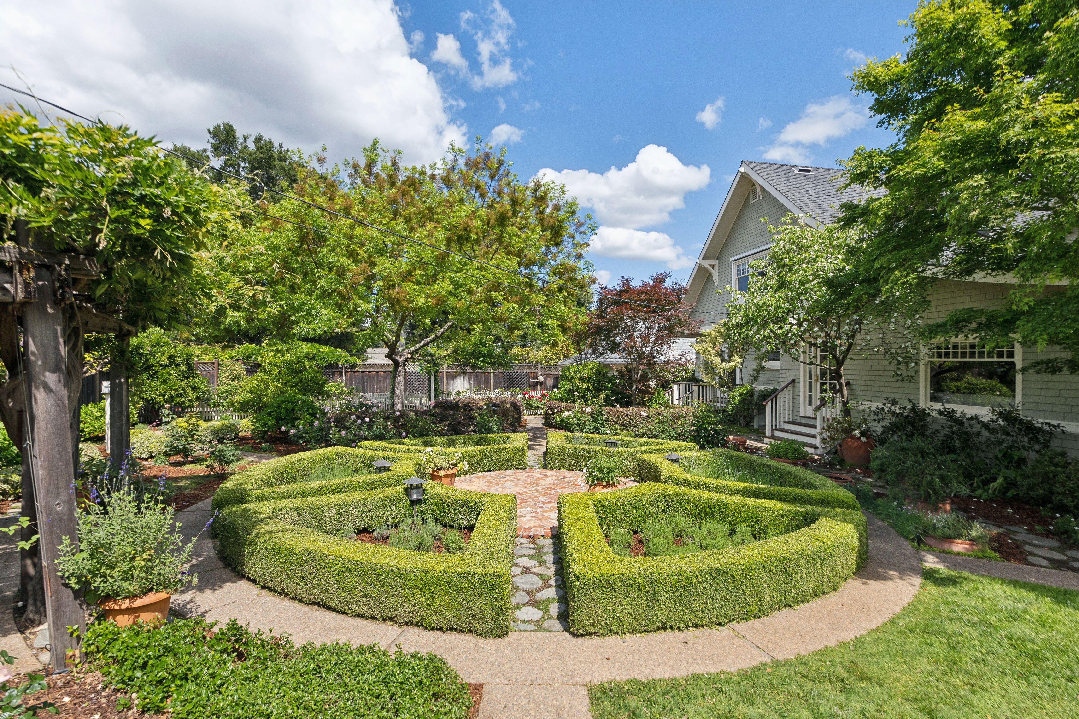  Timeless Los Gatos Craftsman in Premier Downtown Location - 物件實景