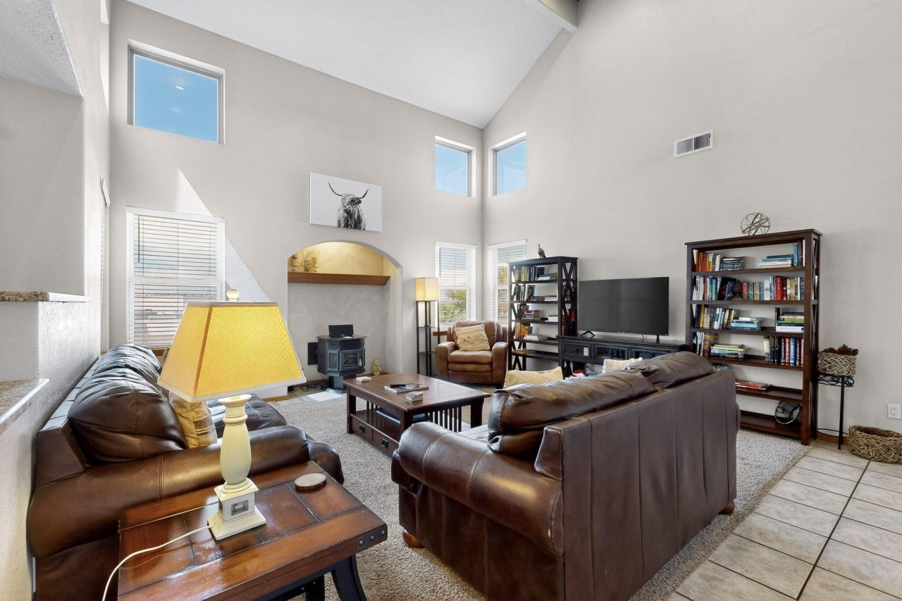 Albuquerque, New Mexico, 87122, United States, 4 Bedrooms Bedrooms, ,3 BathroomsBathrooms,Residential,For Sale,1964200