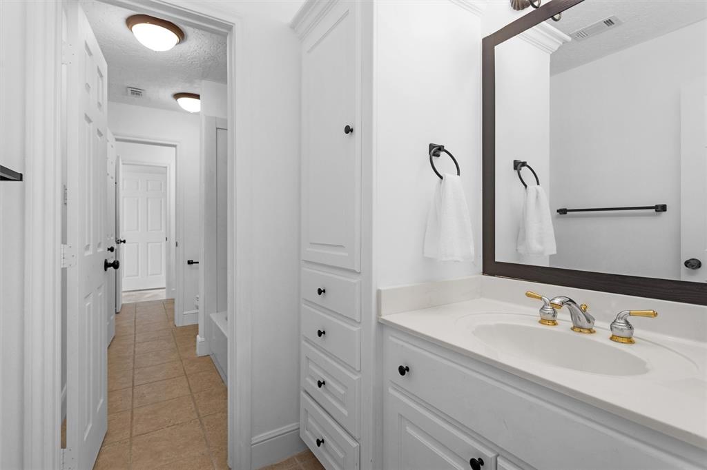 Magnolia, Texas, 77355, United States, 5 Bedrooms Bedrooms, ,5 BathroomsBathrooms,Residential,For Sale,1792056