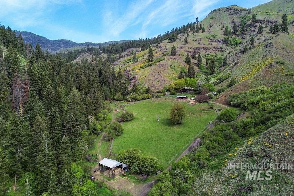 Riggins, Idaho, 83549, United States, 2 Bedrooms Bedrooms, ,1 BathroomBathrooms,Residential,For Sale,1826044