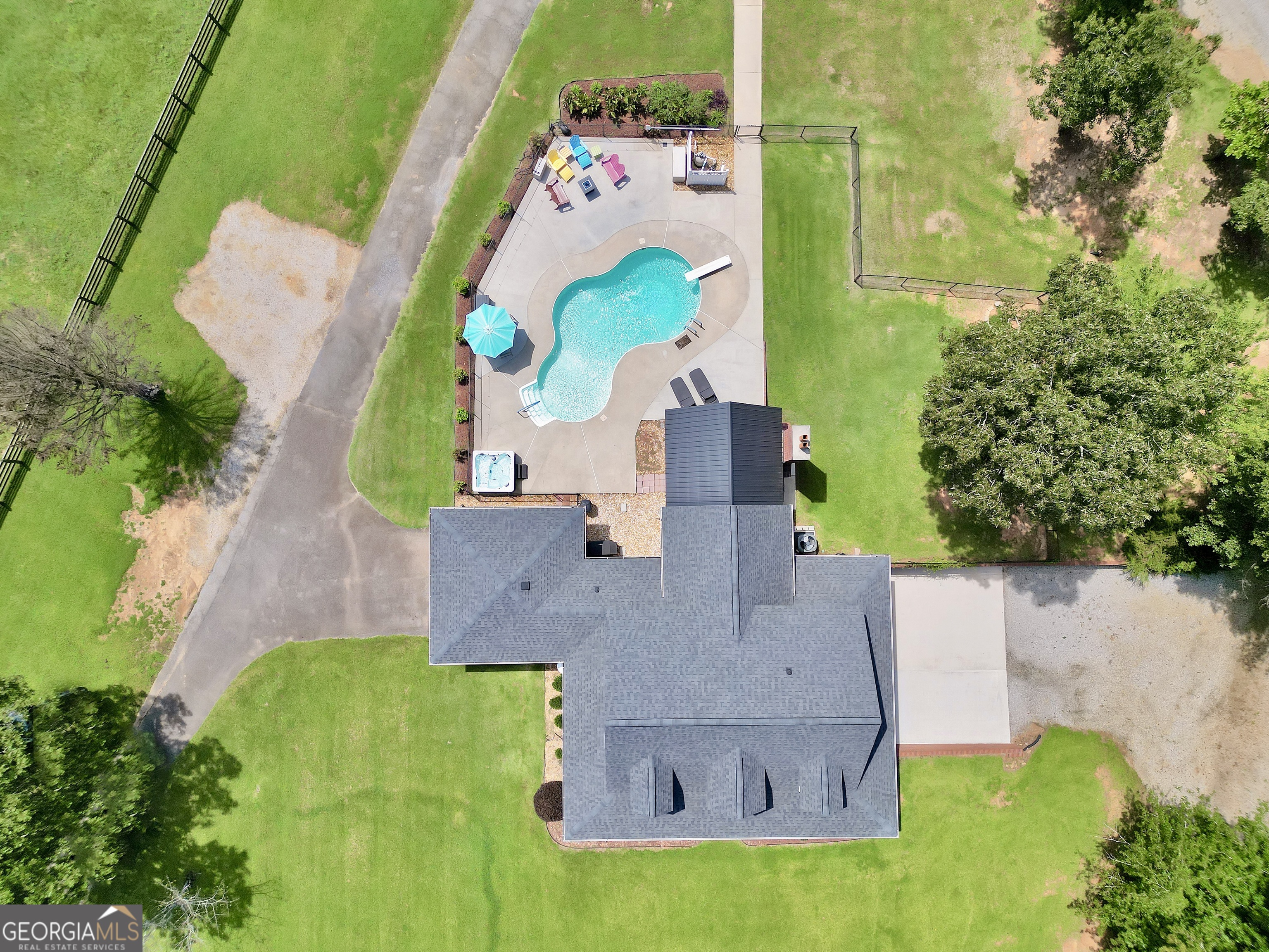 Jenkinsburg, Georgia, 30234, United States, 5 Bedrooms Bedrooms, ,4 BathroomsBathrooms,Residential,For Sale,1928448