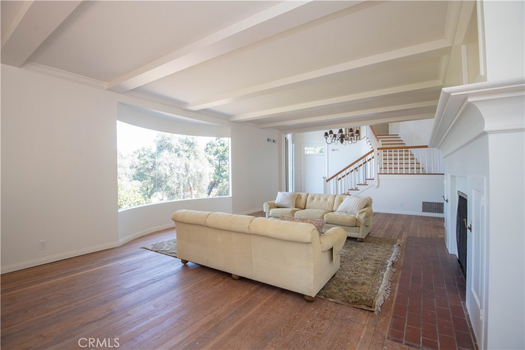 Riverside, California, 92506, United States, 4 Bedrooms Bedrooms, ,3 BathroomsBathrooms,Residential,For Sale,1926209