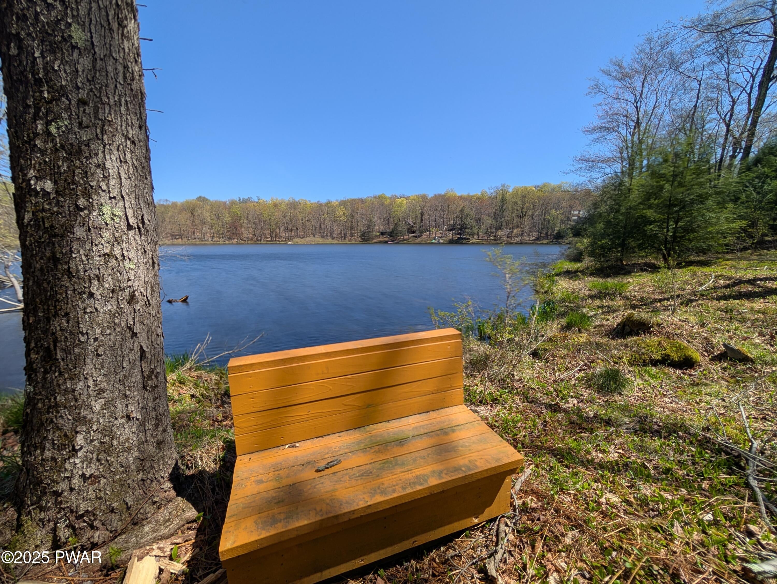 Canadensis, Pennsylvania, 18325, United States, 4 Bedrooms Bedrooms, ,2 BathroomsBathrooms,Residential,For Sale,1983117