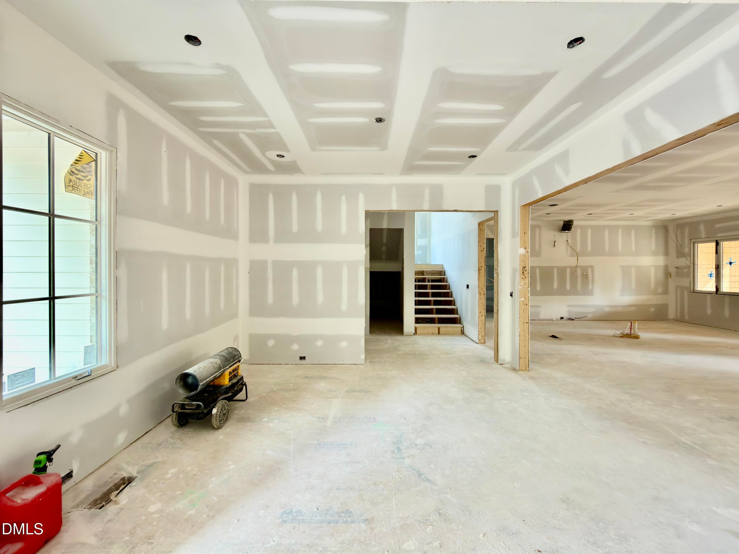 Raleigh, North Carolina, 27608, United States, 4 Bedrooms Bedrooms, ,6 BathroomsBathrooms,Residential,For Sale,1988275