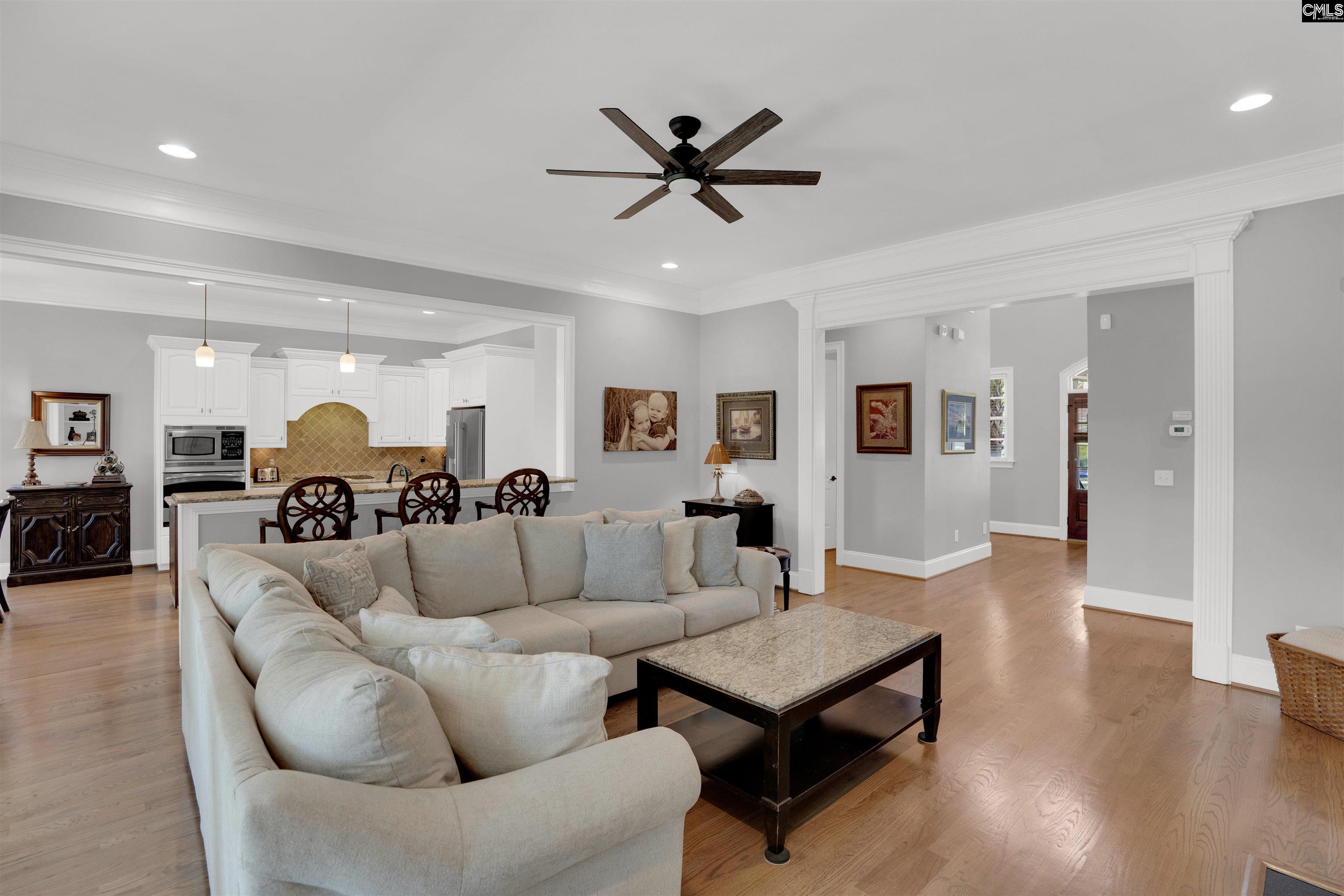Chapin, South Carolina, 29036, United States, 5 Bedrooms Bedrooms, ,5 BathroomsBathrooms,Residential,For Sale,1932837