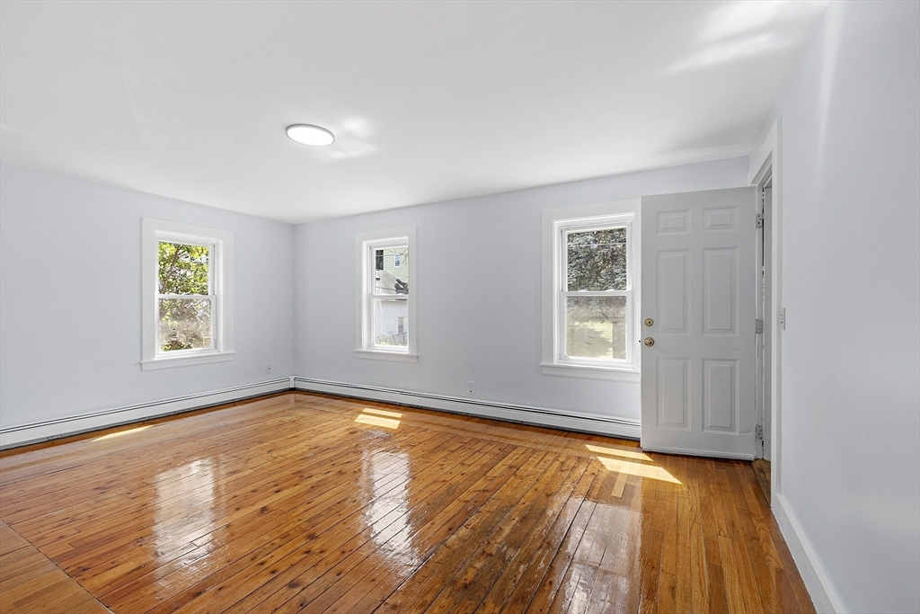 Fitchburg, Massachusetts, 01420, United States, 6 Bedrooms Bedrooms, ,3 BathroomsBathrooms,Residential,For Sale,1925075
