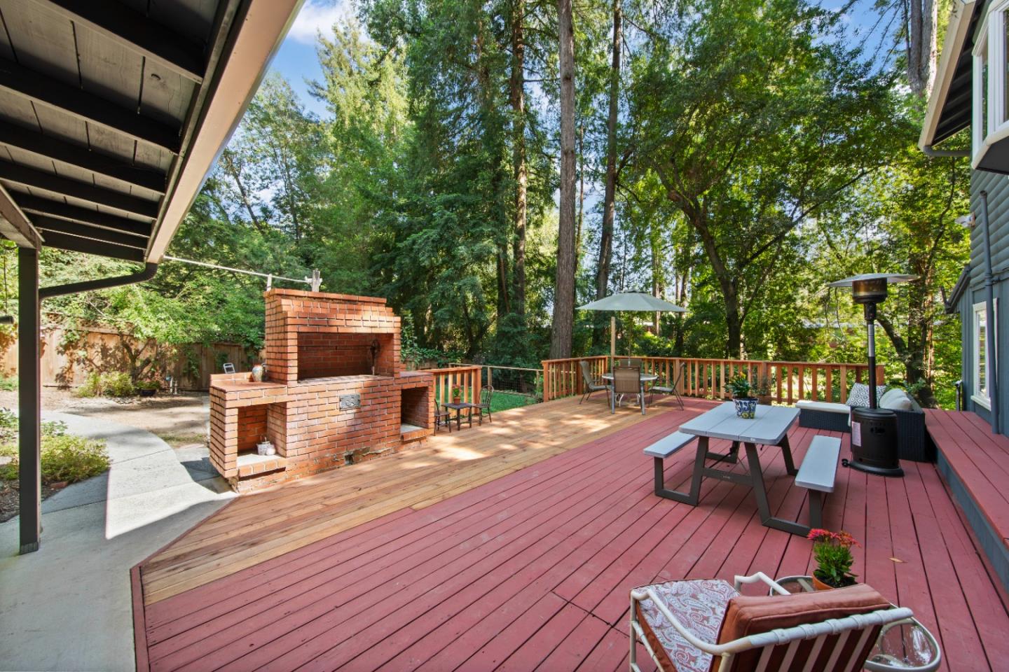 Boulder Creek, California, 95006, United States, 6 Bedrooms Bedrooms, ,4 BathroomsBathrooms,Residential,For Sale,1848590