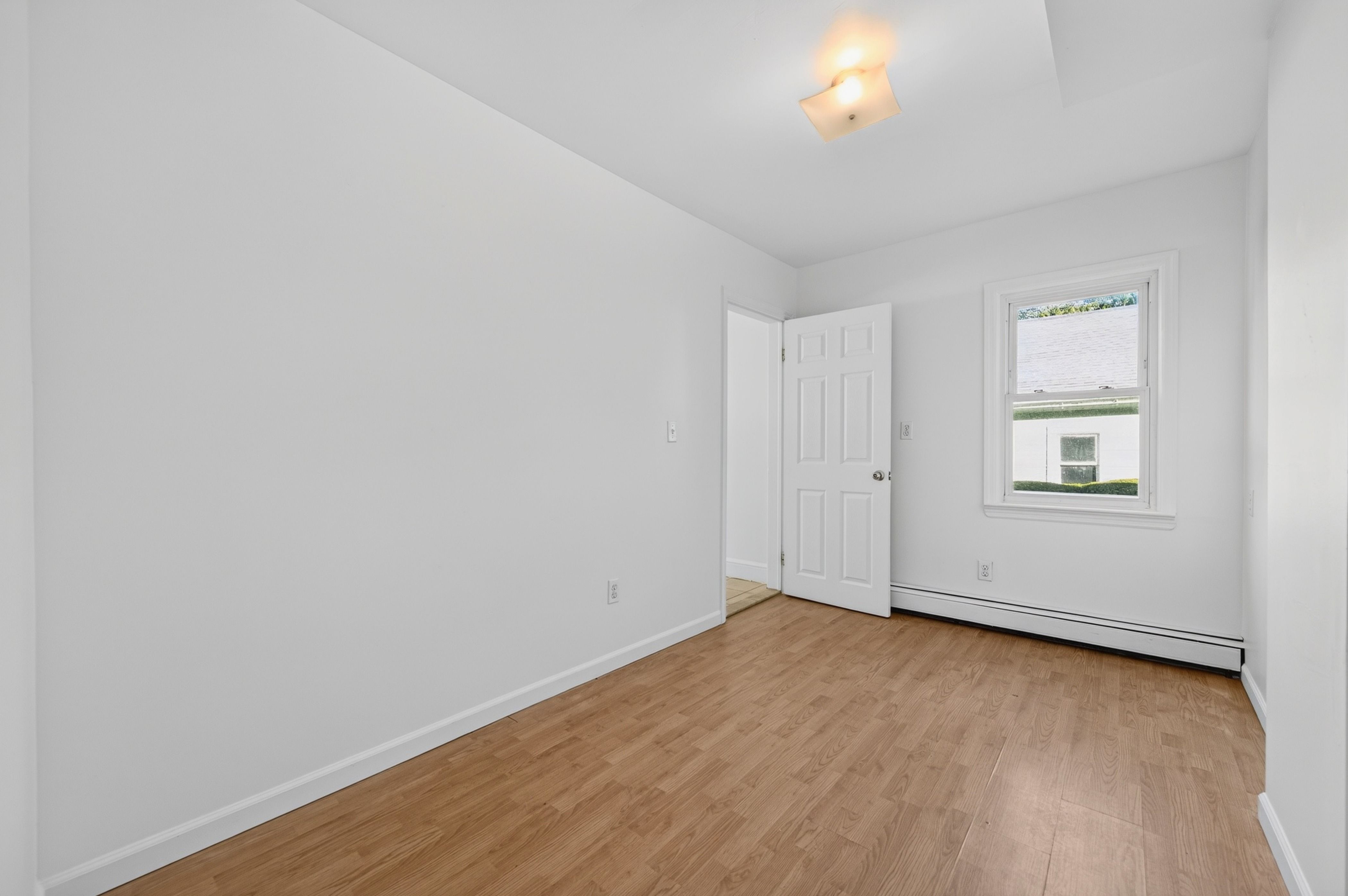  54 McKinley Avenue, Albertson, NY 11507 - 物件實景