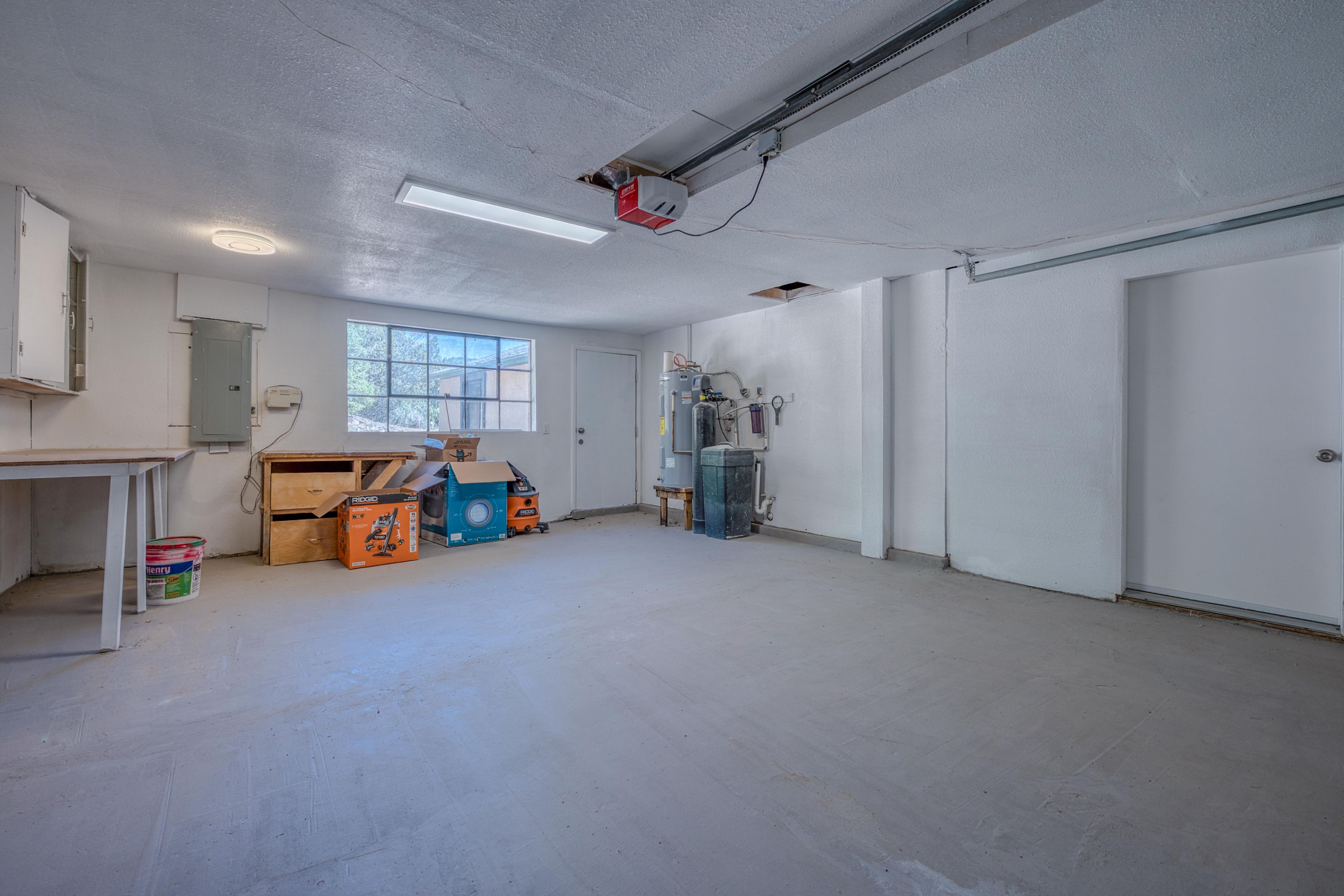 High Rolls, New Mexico, 88325, United States, 4 Bedrooms Bedrooms, ,3 BathroomsBathrooms,Residential,For Sale,1984100