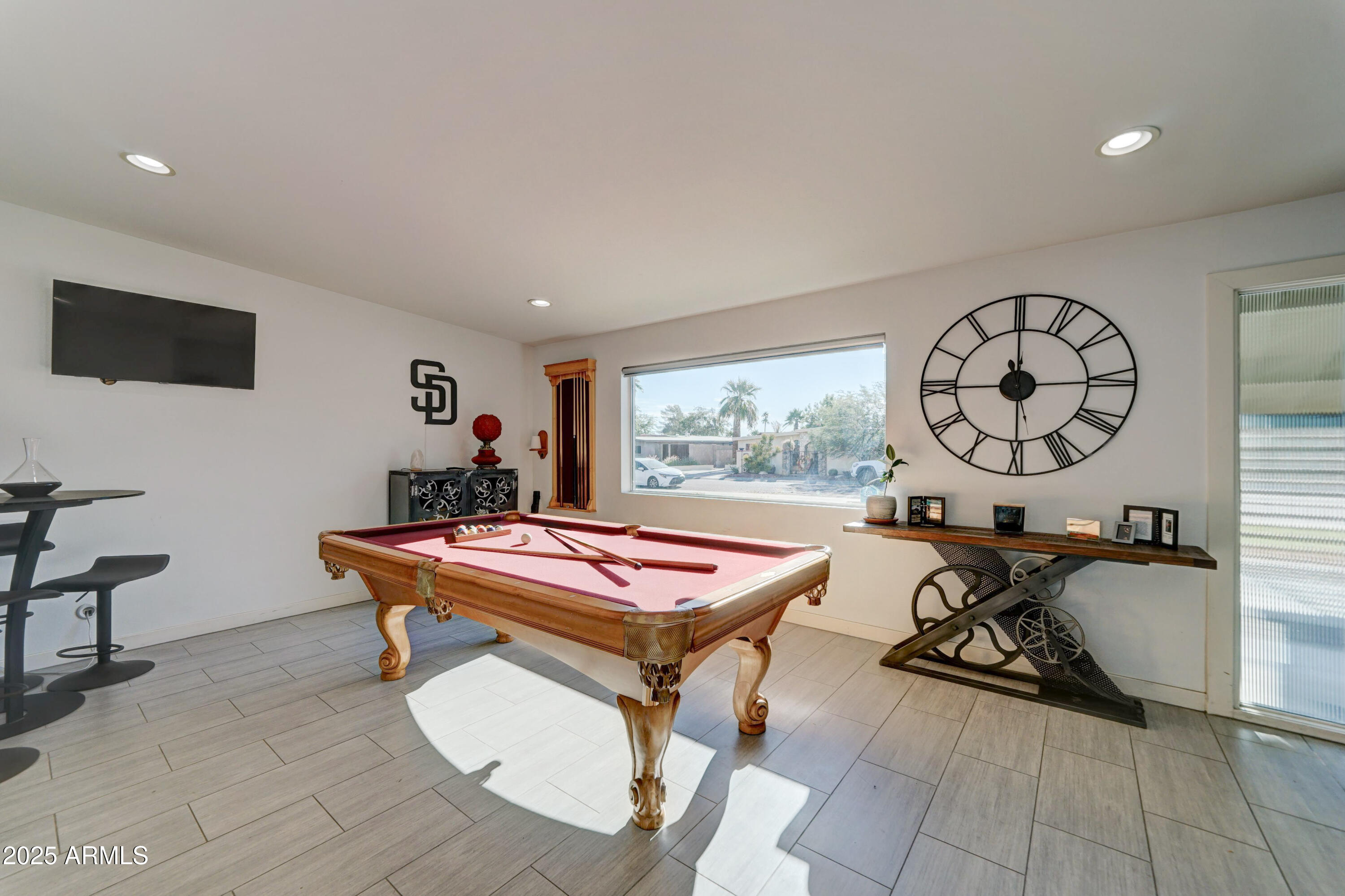 Phoenix, Arizona, 85028, United States, 4 Bedrooms Bedrooms, ,3 BathroomsBathrooms,Residential,For Sale,1989042