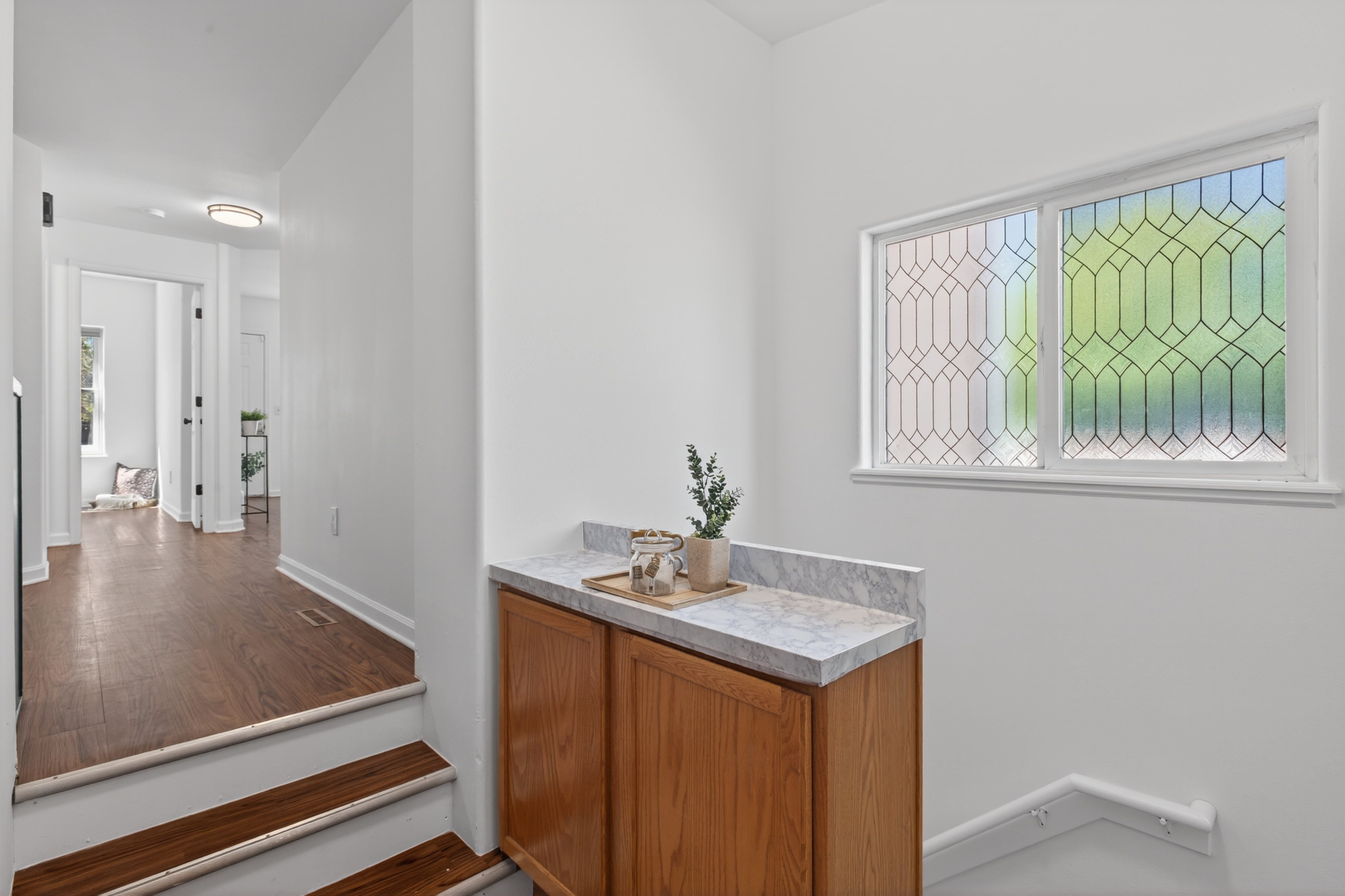  Charming Cole Bungalow – Fresh Updates, Green Kitchen & Private Deck - 物件實景