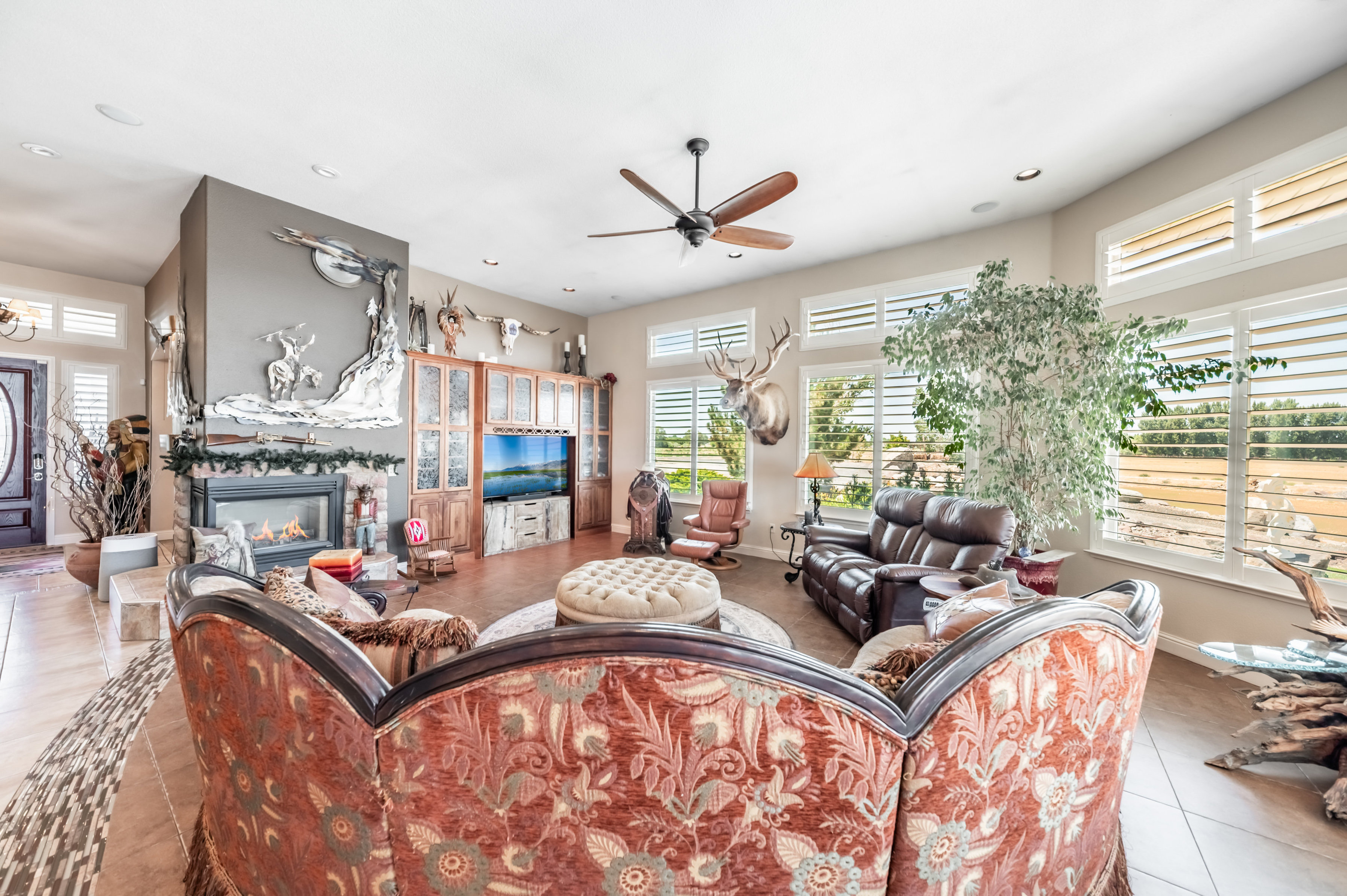  Extraordinary Fallon Estate, now offered with additional acreage - 物件實景