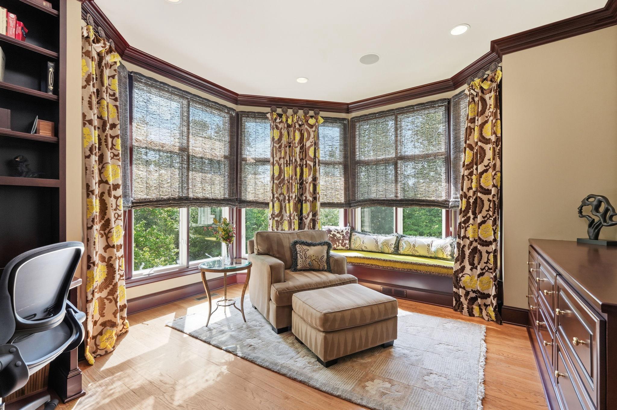 7818 Crownhurst Court, Mclean, VA, 22102 - 物件實景