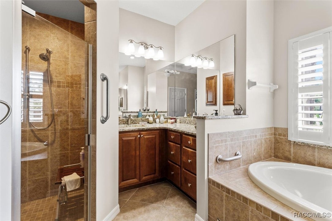Hernando, Florida, 34442, United States, 3 Bedrooms Bedrooms, ,2 BathroomsBathrooms,Residential,For Sale,1846869
