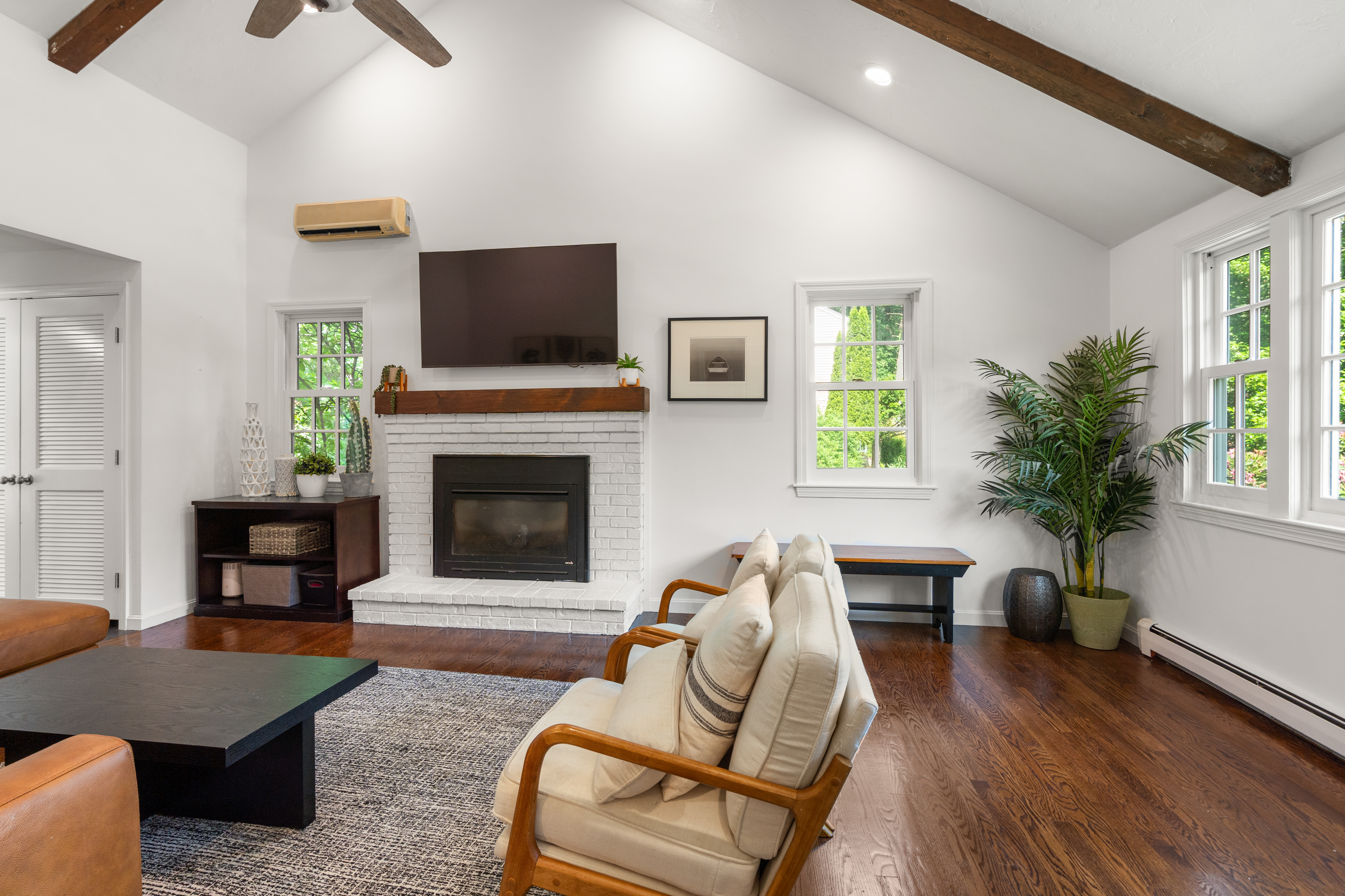  18 Hearthstone Cir, Wayland, MA, 01778 - 物件實景