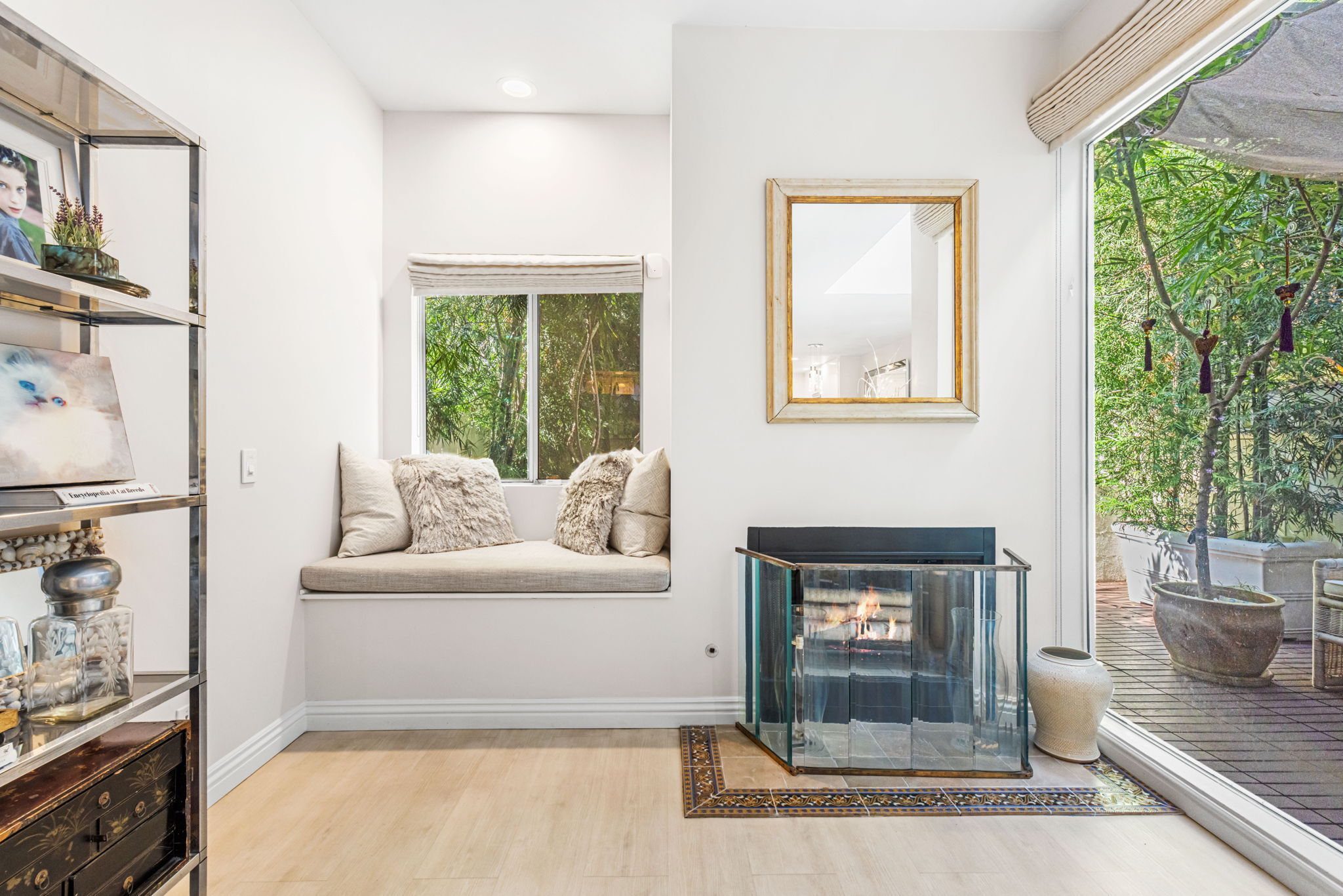  1617 S Beverly Glen Blvd - 物件實景
