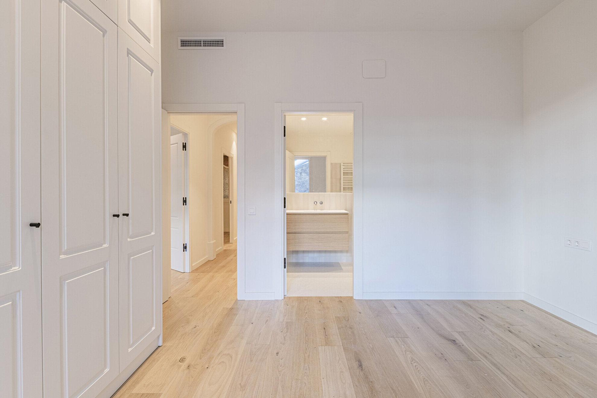  Elegant refurbished 5 bedroom apartment with terrace in Galvany - 物件實景