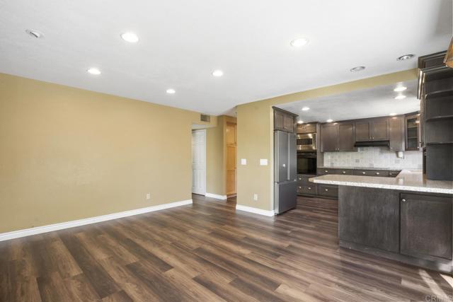 El Cajon, California, 92020, United States, 4 Bedrooms Bedrooms, ,2 BathroomsBathrooms,Residential,For Sale,1977370