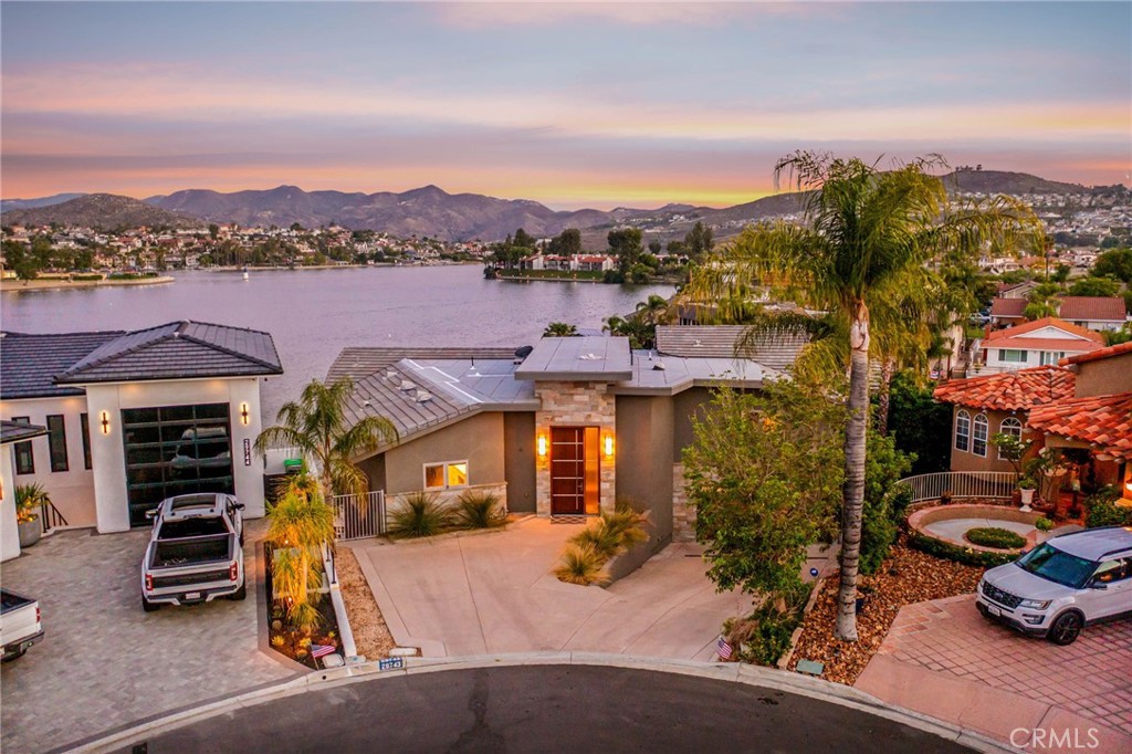 Canyon Lake, California, 92587, United States, 6 Bedrooms Bedrooms, ,5 BathroomsBathrooms,Residential,For Sale,1975311