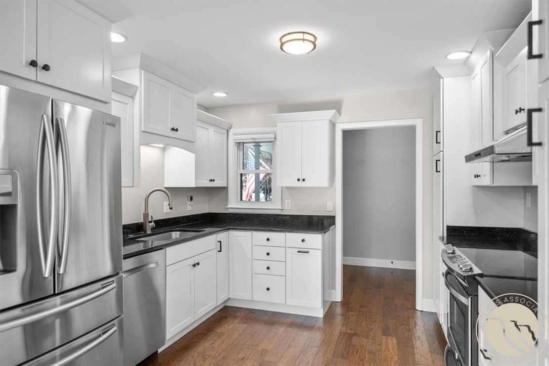 Billings, Montana, 59102, United States, 6 Bedrooms Bedrooms, ,3 BathroomsBathrooms,Residential,For Sale,1975257