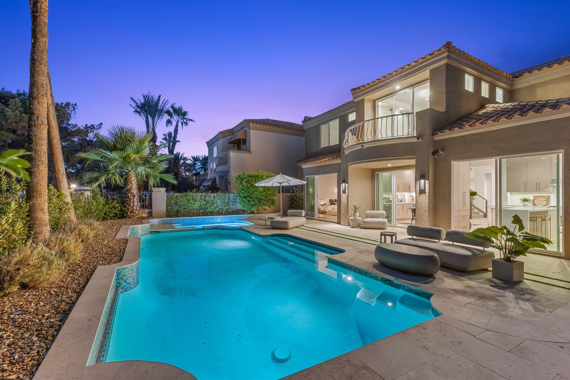  Golf Front Luxury in Guard-Gated Spanish Trail - 物件實景
