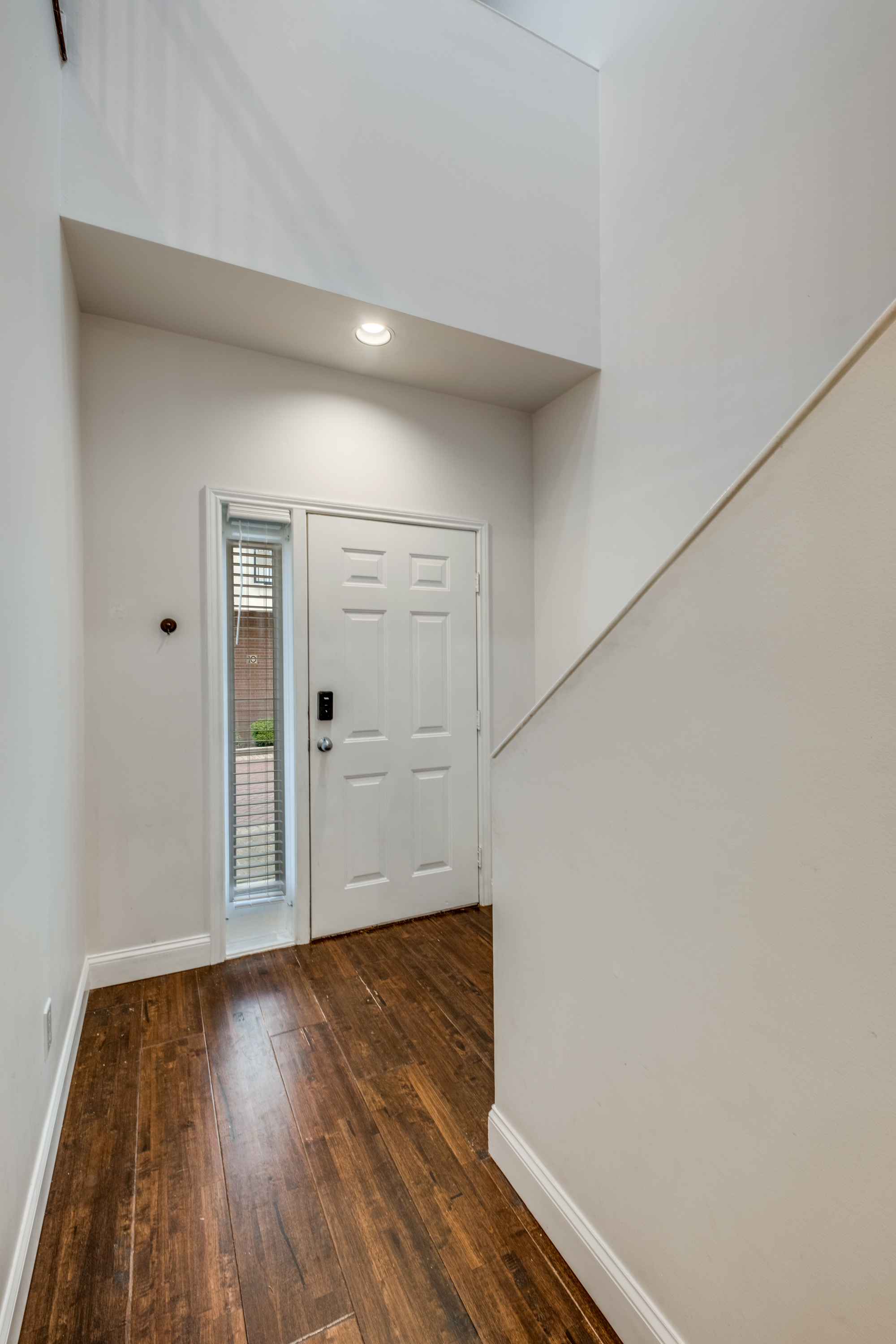  3250 Cambrick Street #16 - 物件實景