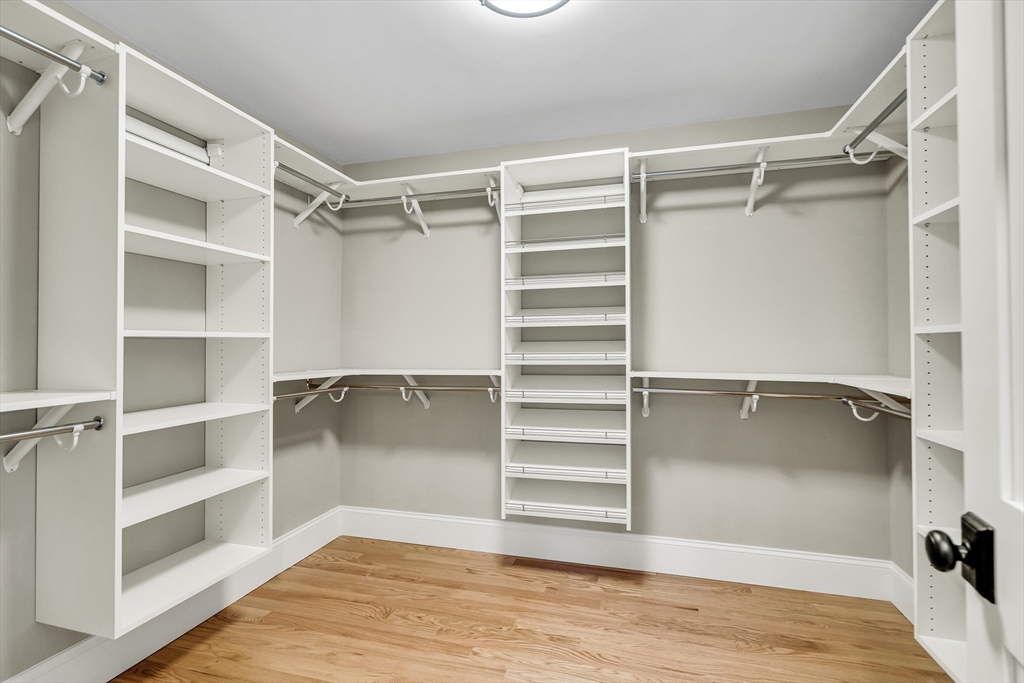 Lexington, Massachusetts, 02421, United States, 6 Bedrooms Bedrooms, ,6 BathroomsBathrooms,Residential,For Sale,2001660