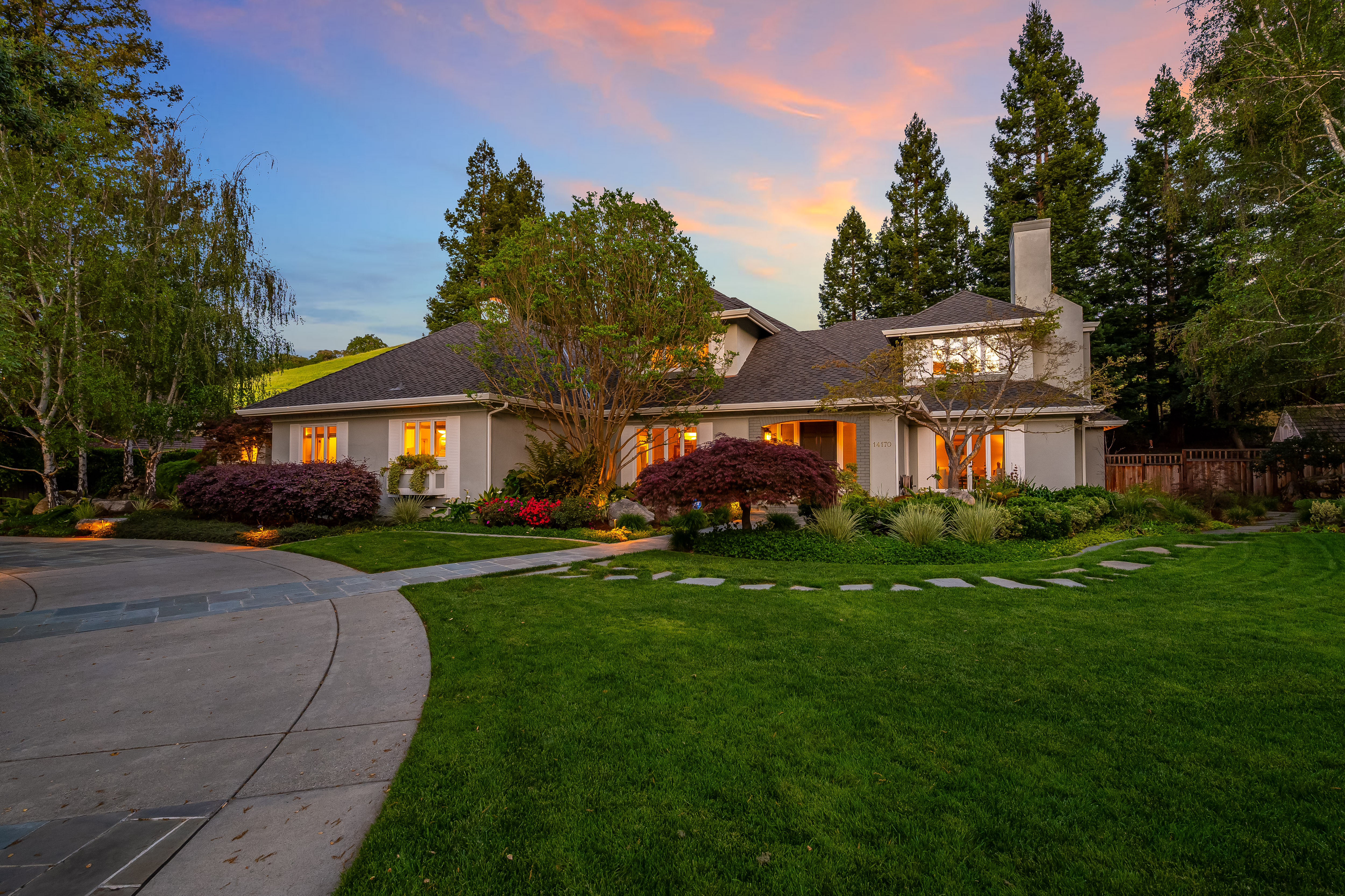  Elegant Vineyard Estate with Resort-Like Grounds - 物件實景
