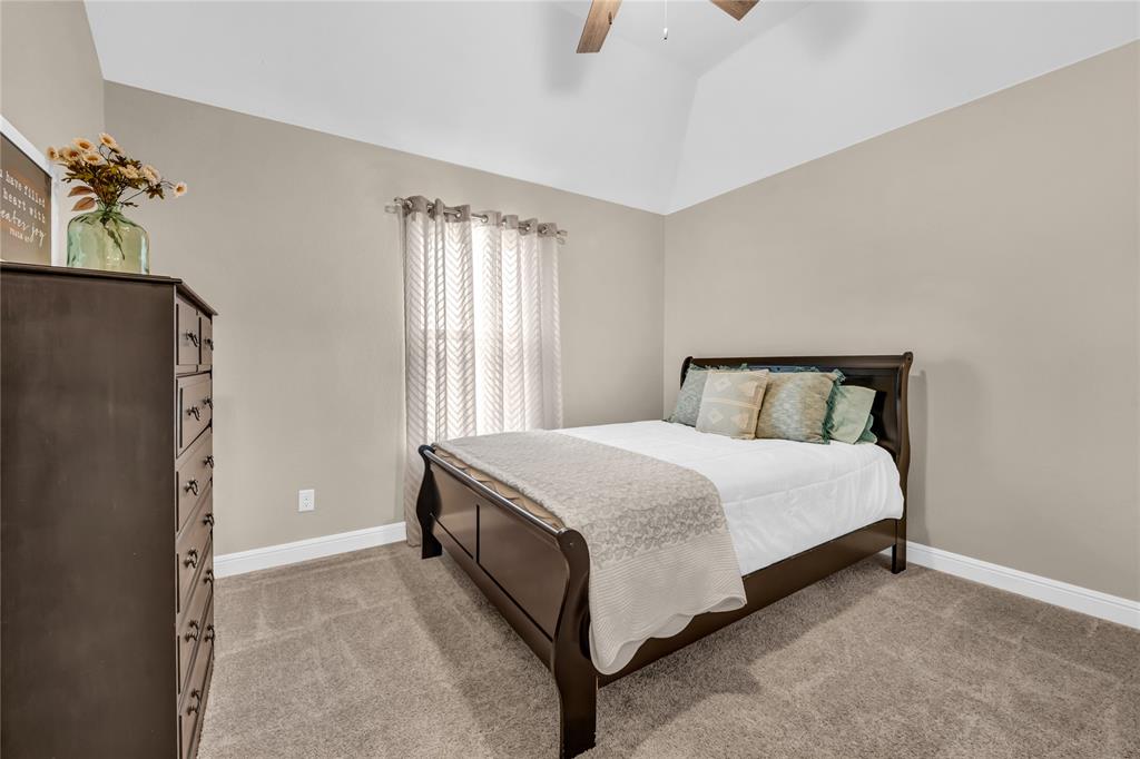 Weatherford, Texas, 76088, United States, 4 Bedrooms Bedrooms, ,3 BathroomsBathrooms,Residential,For Sale,2006084