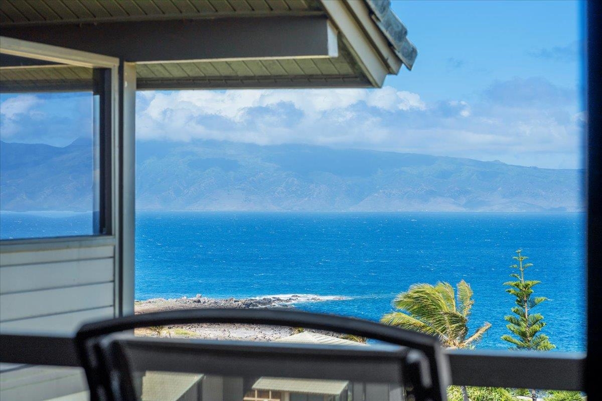 Lahaina, Hawaii, 96761, United States, 1 Bedroom Bedrooms, ,2 BathroomsBathrooms,Residential,For Sale,1999148