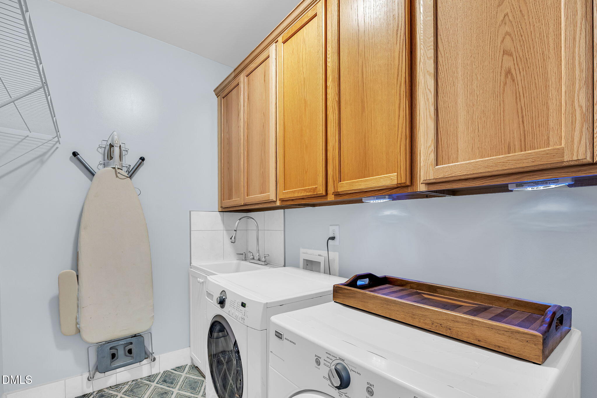 Durham, North Carolina, 27712, United States, 5 Bedrooms Bedrooms, ,3 BathroomsBathrooms,Residential,For Sale,1980310