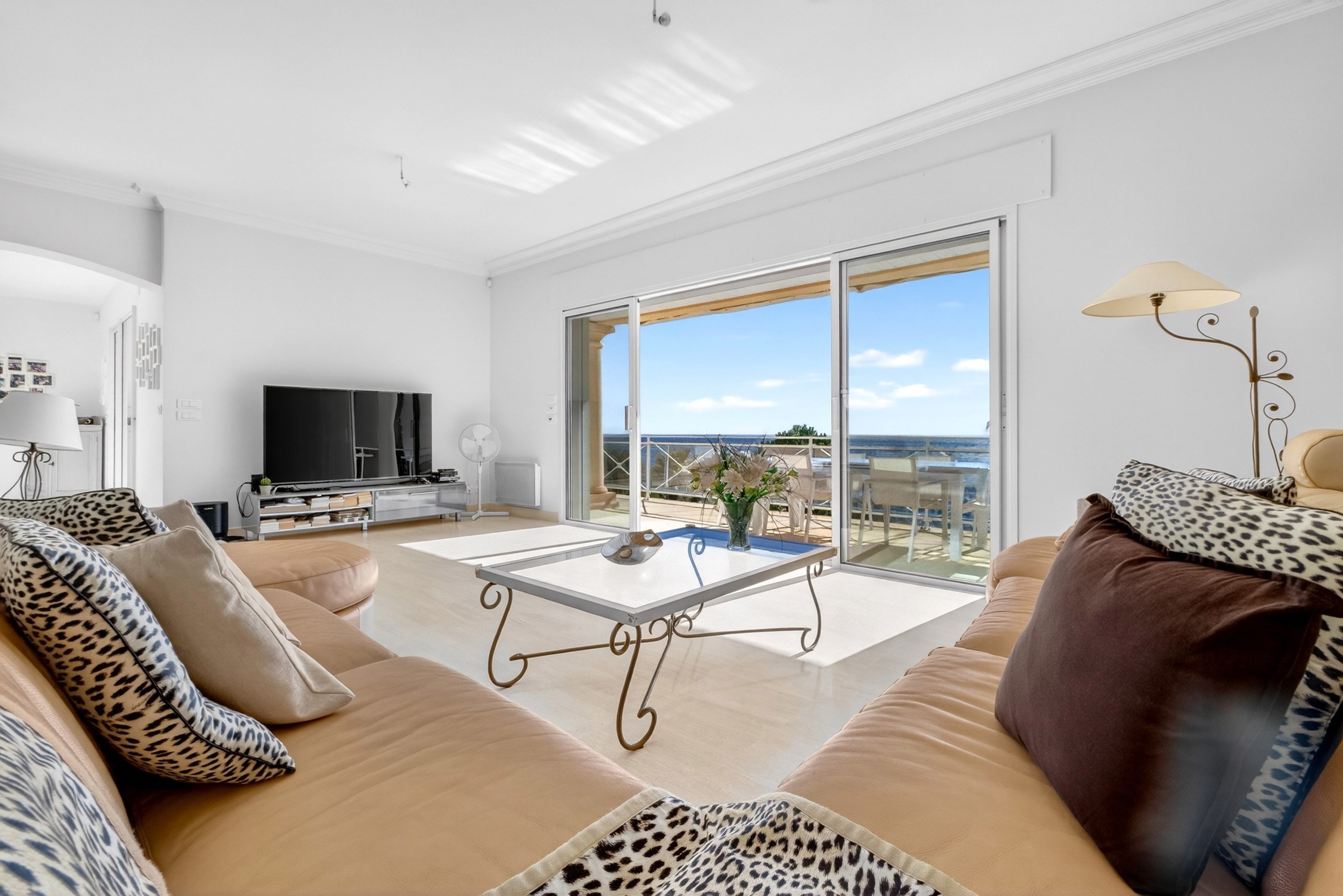  Anthéor luxury sea view villa with infinity pool near Cannes and Saint-Tropez - 物件實景