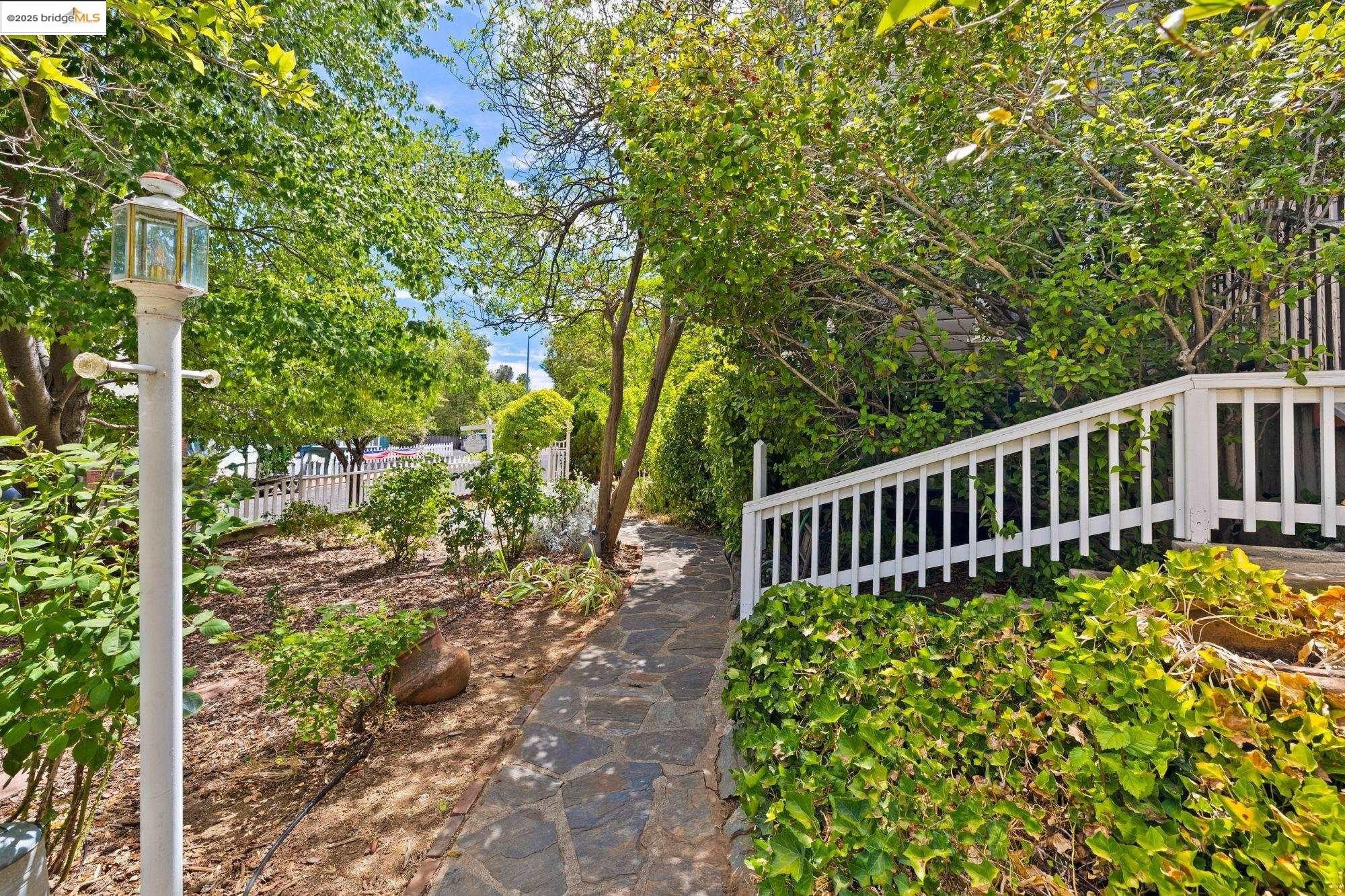 Sonora, California, 95370, United States, 5 Bedrooms Bedrooms, ,5 BathroomsBathrooms,Residential,For Sale,1903686