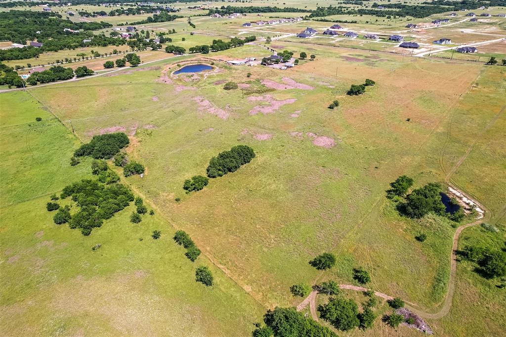 Waxahachie, Texas, 75167, United States, 4 Bedrooms Bedrooms, ,2 BathroomsBathrooms,Residential,For Sale,1835514