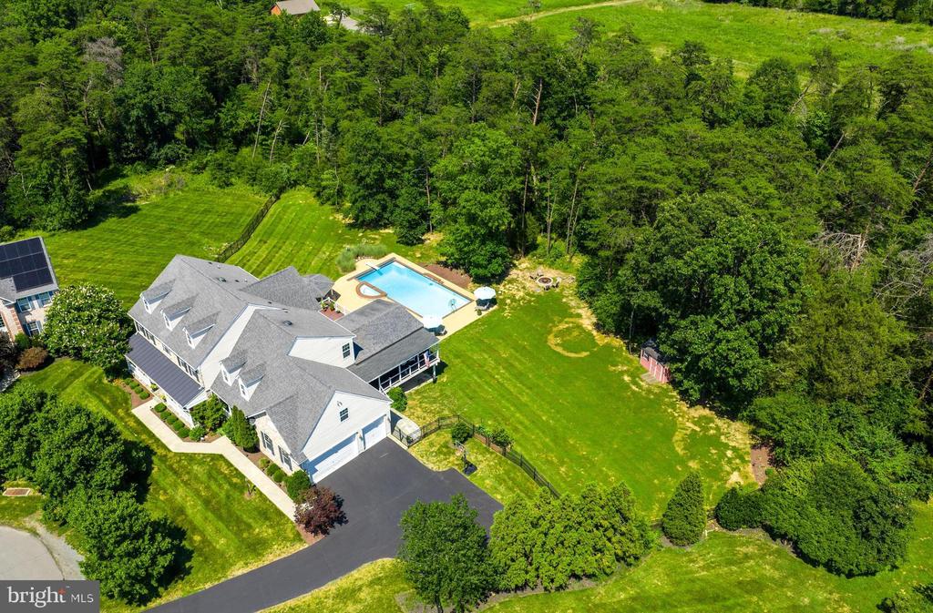 Broadlands, Virginia, 20148, United States, 5 Bedrooms Bedrooms, ,5 BathroomsBathrooms,Residential,For Sale,1977540