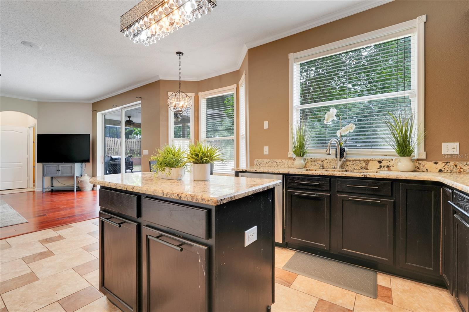 APOPKA, Florida, 32712, United States, 4 Bedrooms Bedrooms, ,3 BathroomsBathrooms,Residential,For Sale,1840871