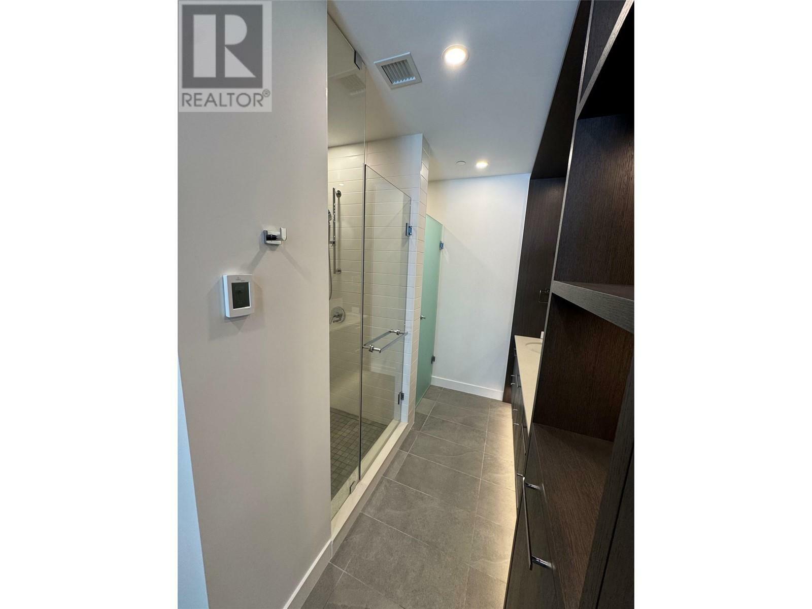 KELOWNA, British Columbia, V1W 3S9, CA, 2 Bedrooms Bedrooms, ,2 BathroomsBathrooms,Residential,For Sale,1882602